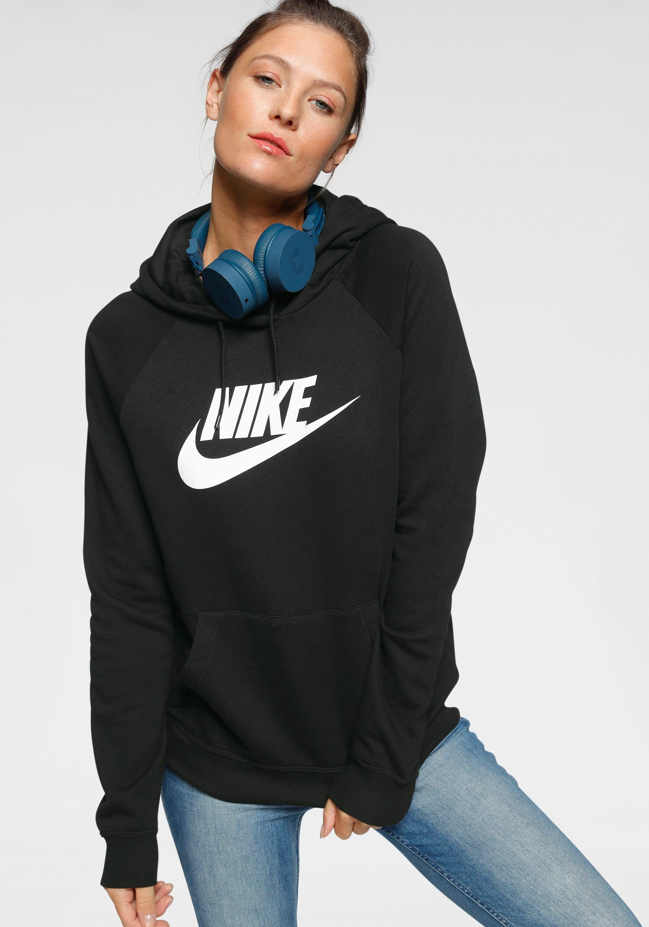 Nike Sportswear Kapuzensweatshirt »ESSENTIAL WOMENS FLEECE PULLOVER HOODIE«