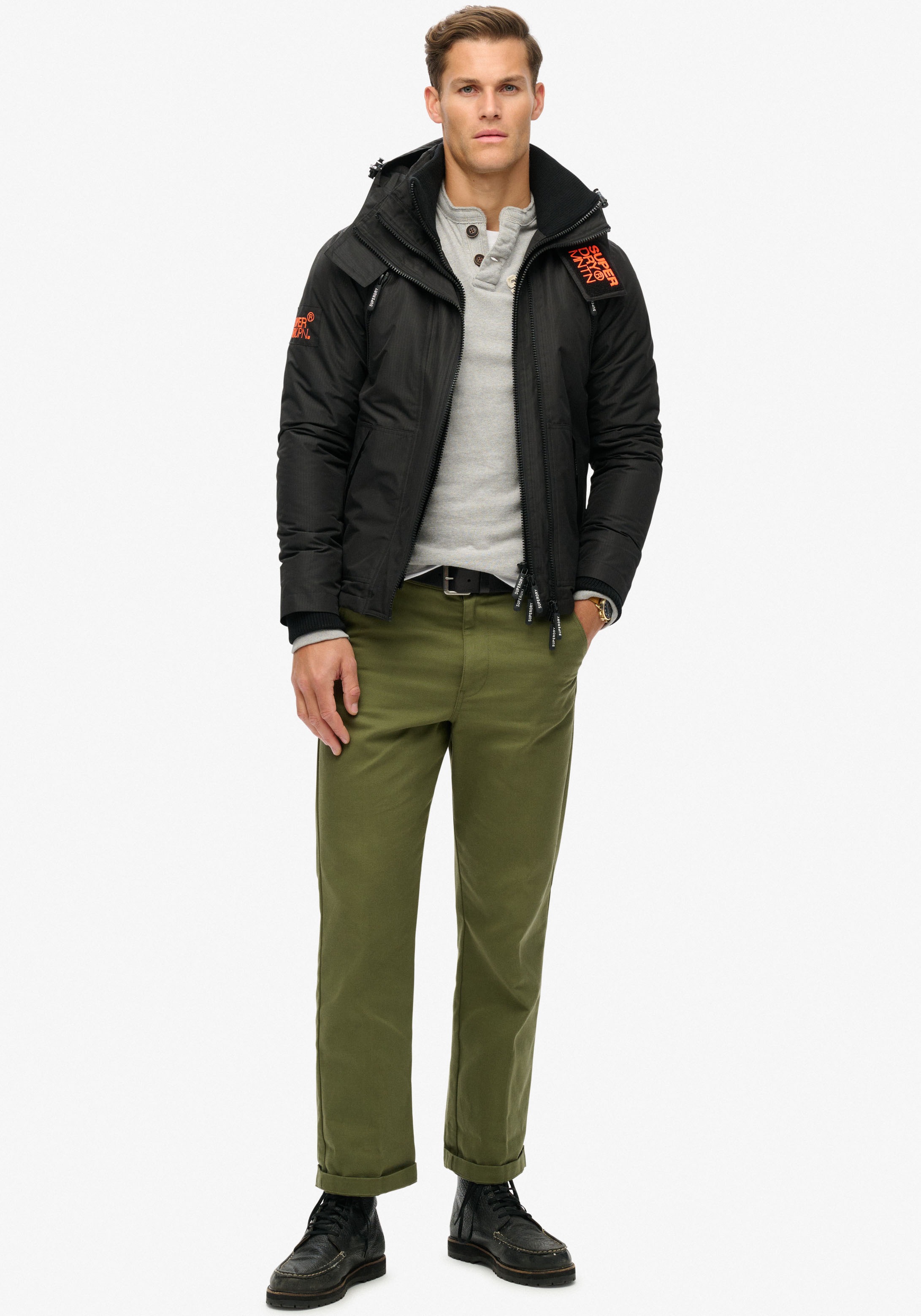 Superdry Outdoorjacke »HOODED MTN WINDBREAKER JACKET«, mit Kapuze