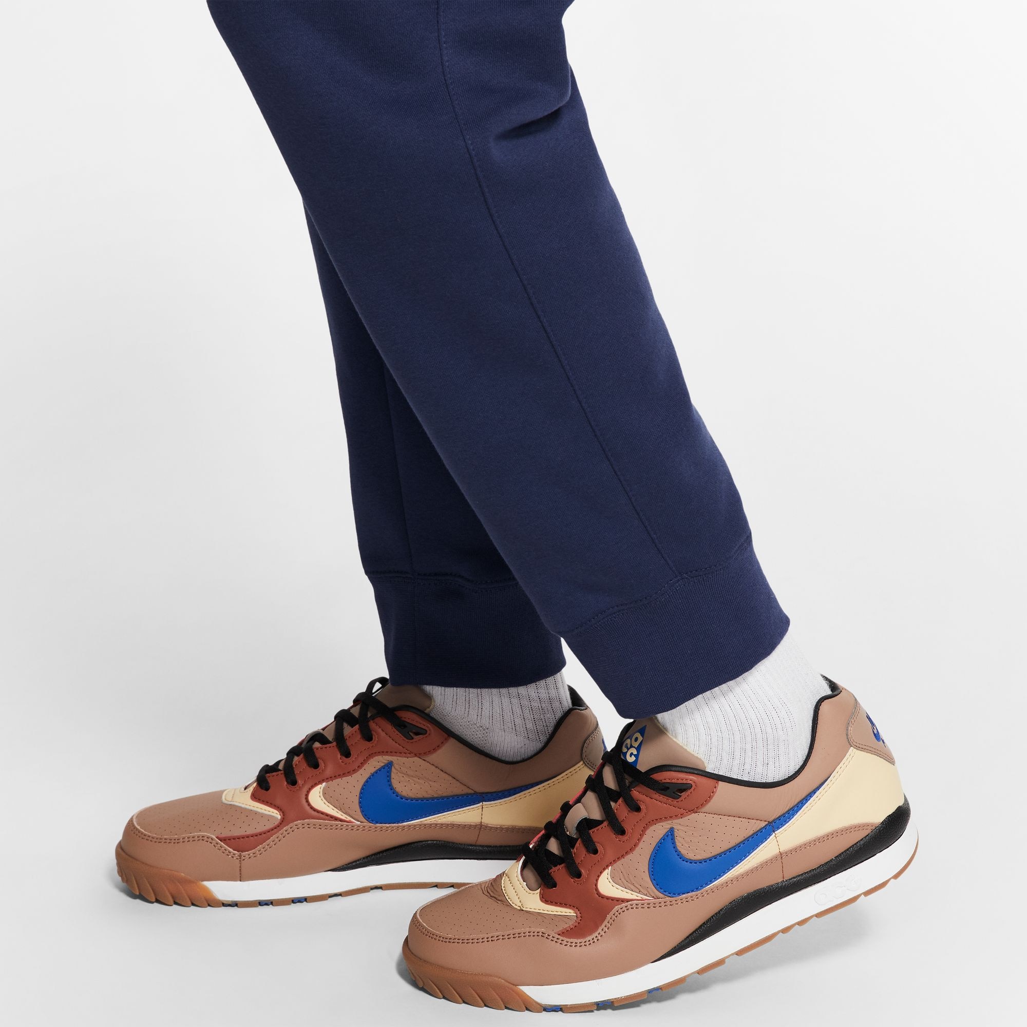 Nike Sportswear Jogginghose »CLUB FLEECE MEN'S CARGO PANTS«