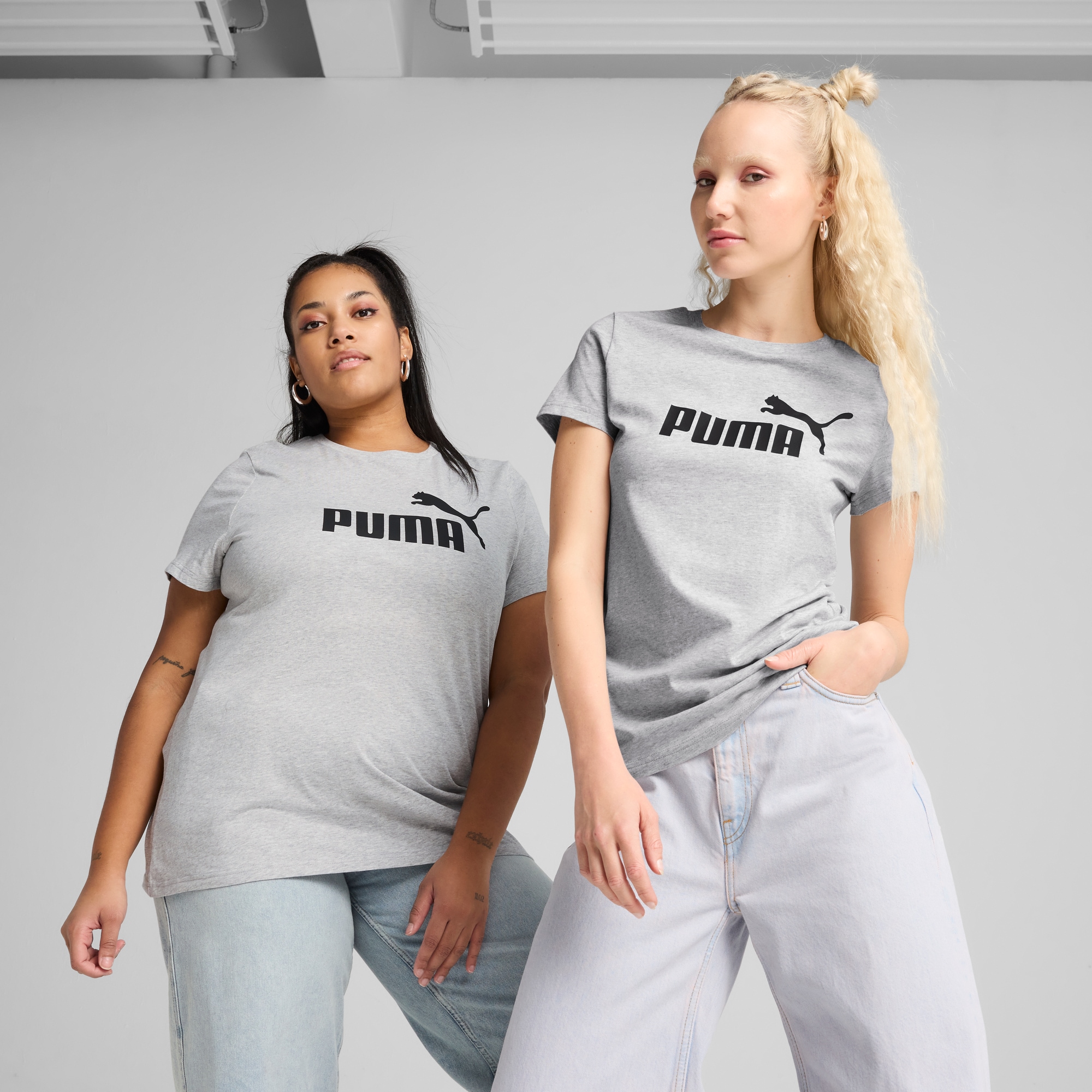 PUMA T-Shirt »ESS NO. 1 LOGO TEE« reguläre Passform, Rundhalsausschnitt, Kurzarmdesign