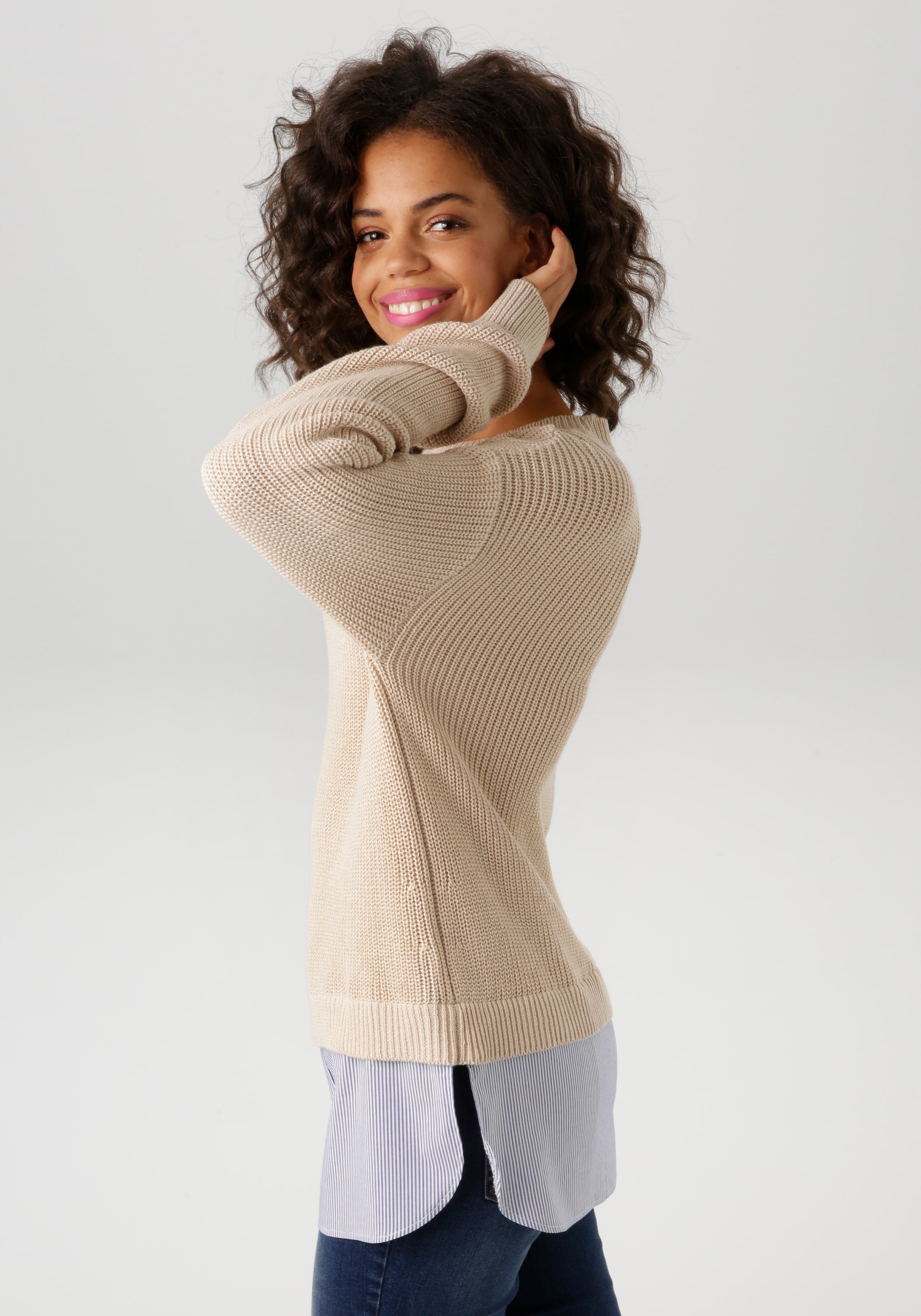 Aniston CASUAL Strickpullover, mit gestreiftem Bluseneinsatz am Saum