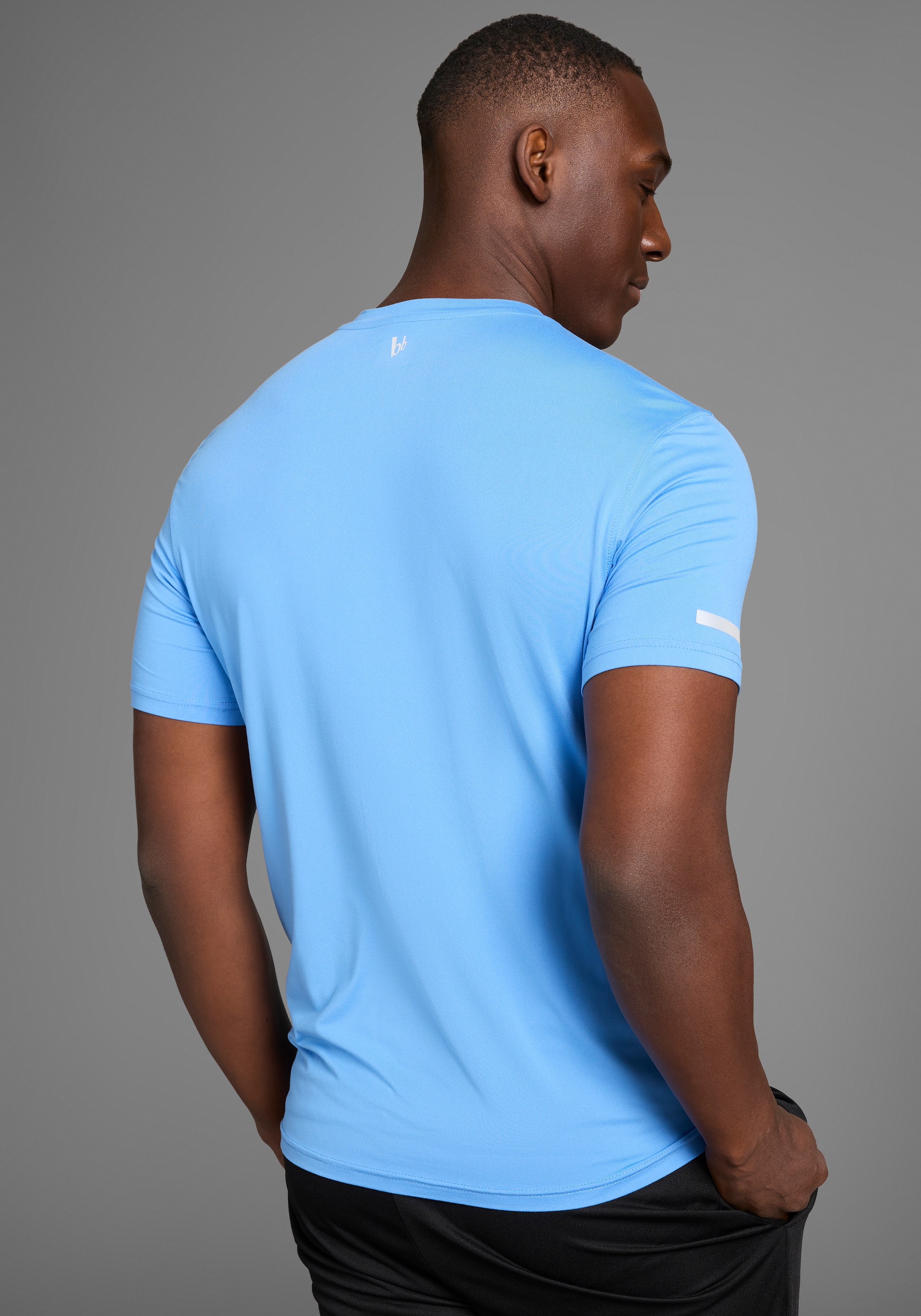 Bruno Banani Funktionsshirt, T-Shirt aus schnelltrockenem Material