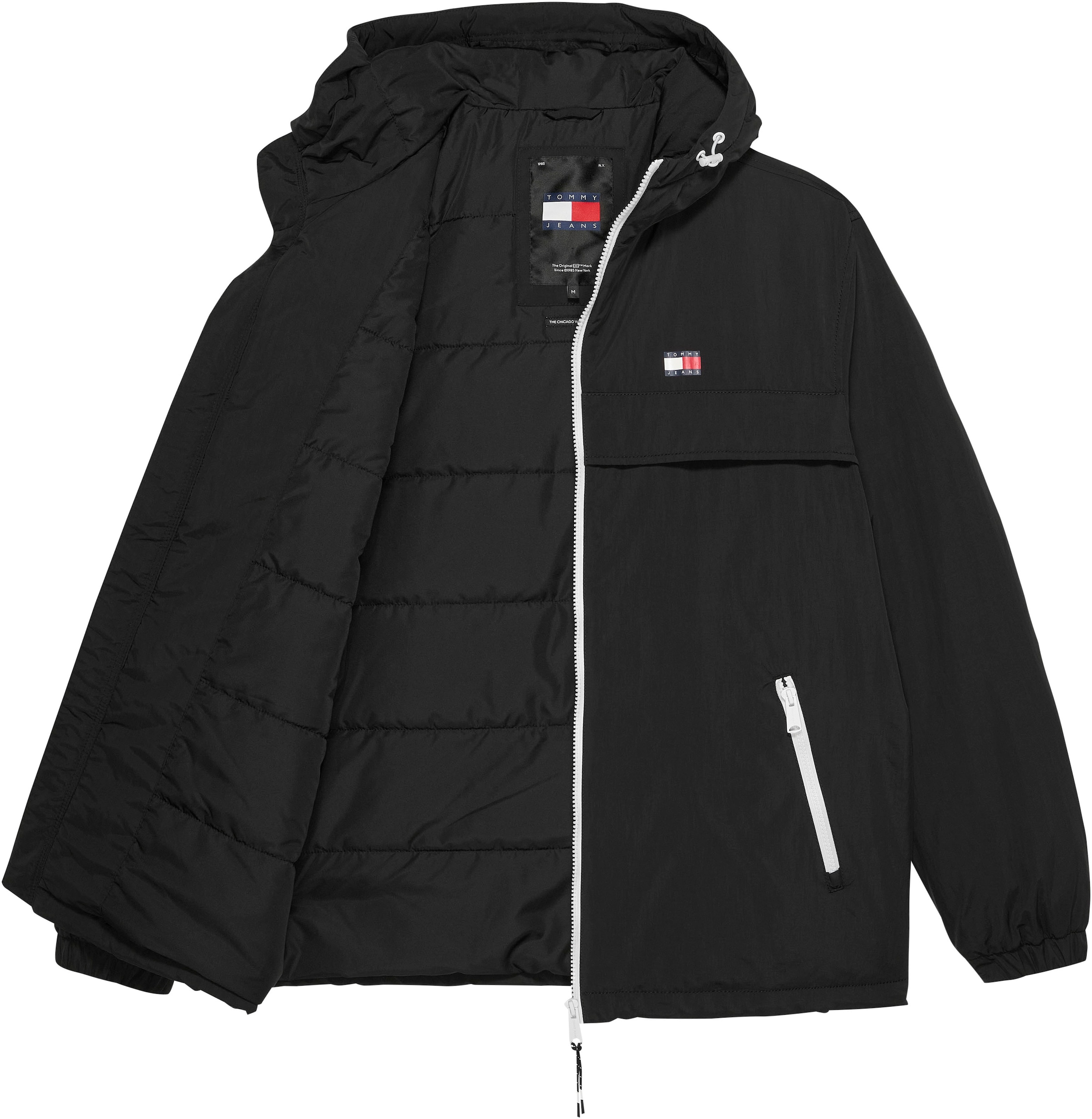 Tommy Jeans Plus Outdoorjacke »TJM PADDED SOLID CHICAGO EXT«, mit Kapuze, Grosse Grössen mit Logopatch