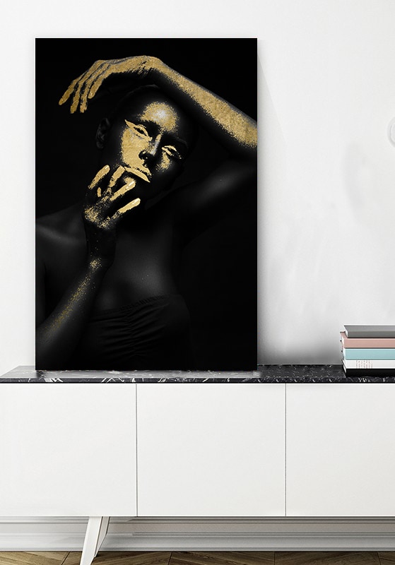queence Acrylglasbild »Am-hehu«, Kunst-Gemälde-Frau-Bilder von Frauen-Mode-Modern-Fashion-Magazincover, von Hand eingearbeitete Blattgold Applikationen