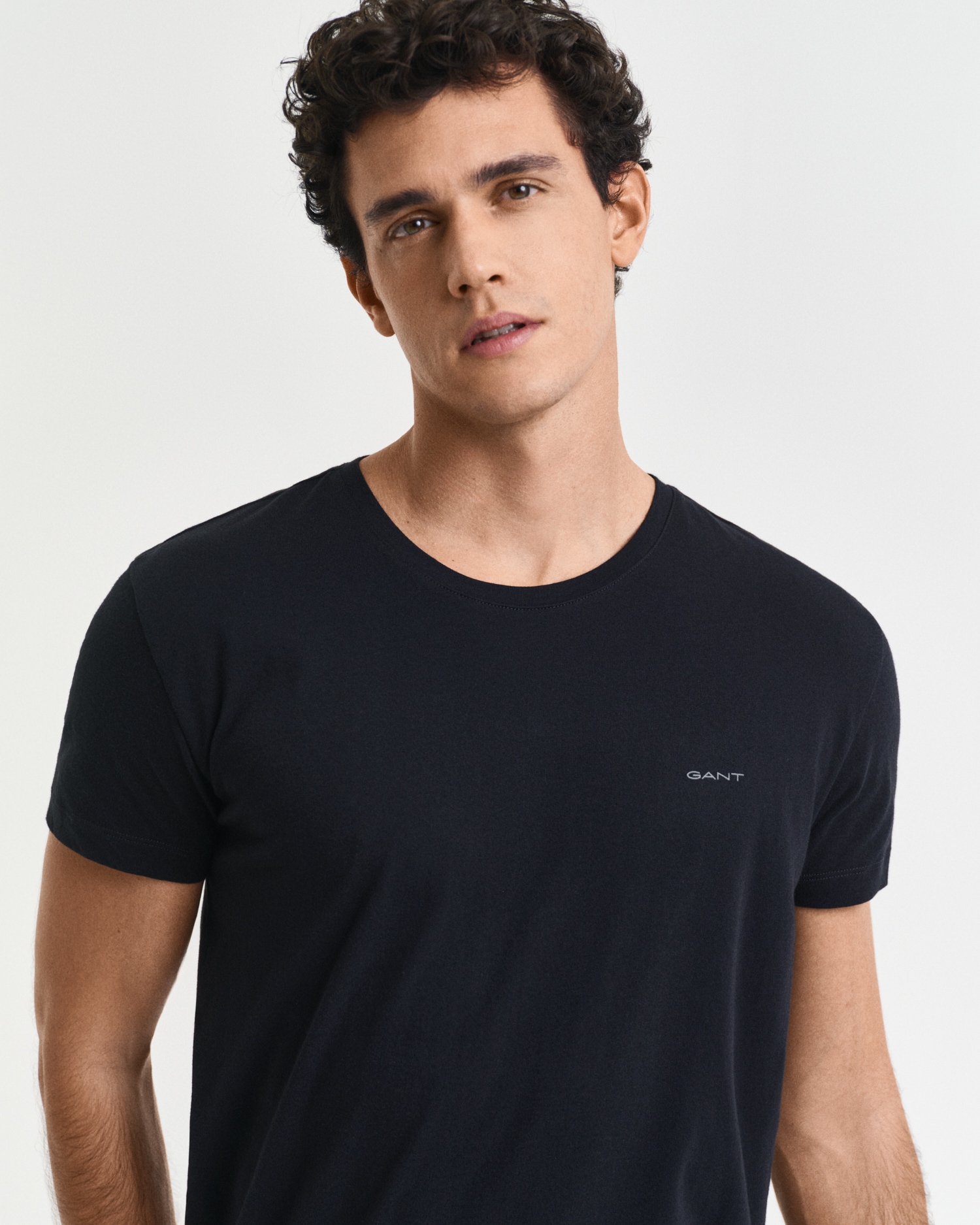 Gant Kurzarmshirt »C-NECK T-SHIRT 2-PACK«, Mit Rundhalsausschnitt