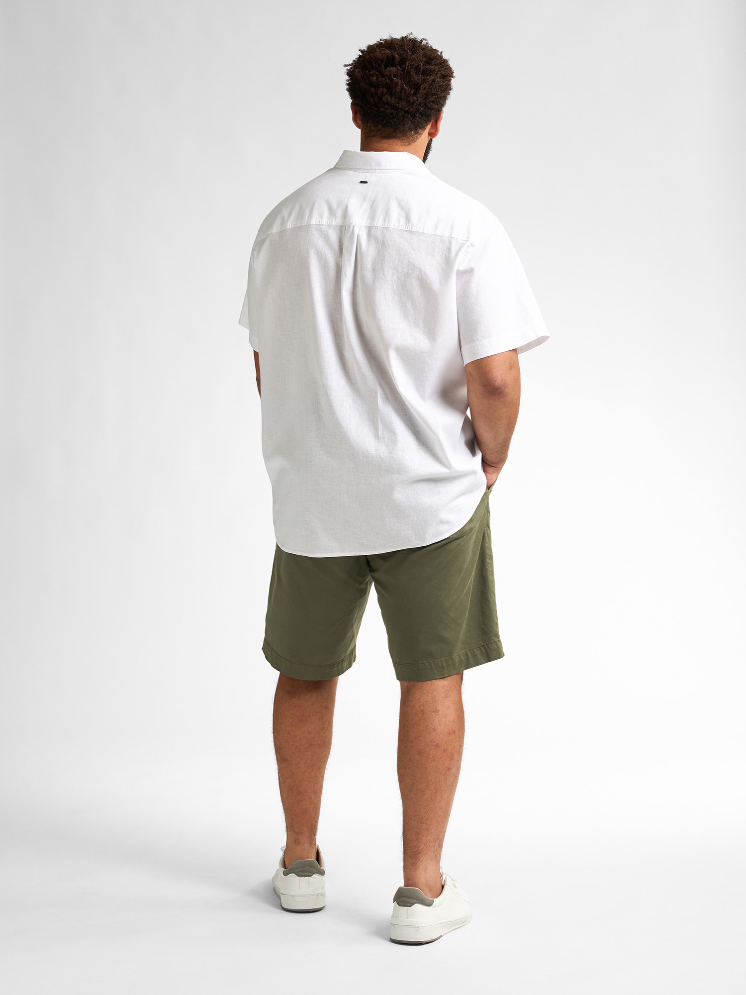 Petrol Industries Chinoshorts, Sommerhose mit Gürtel