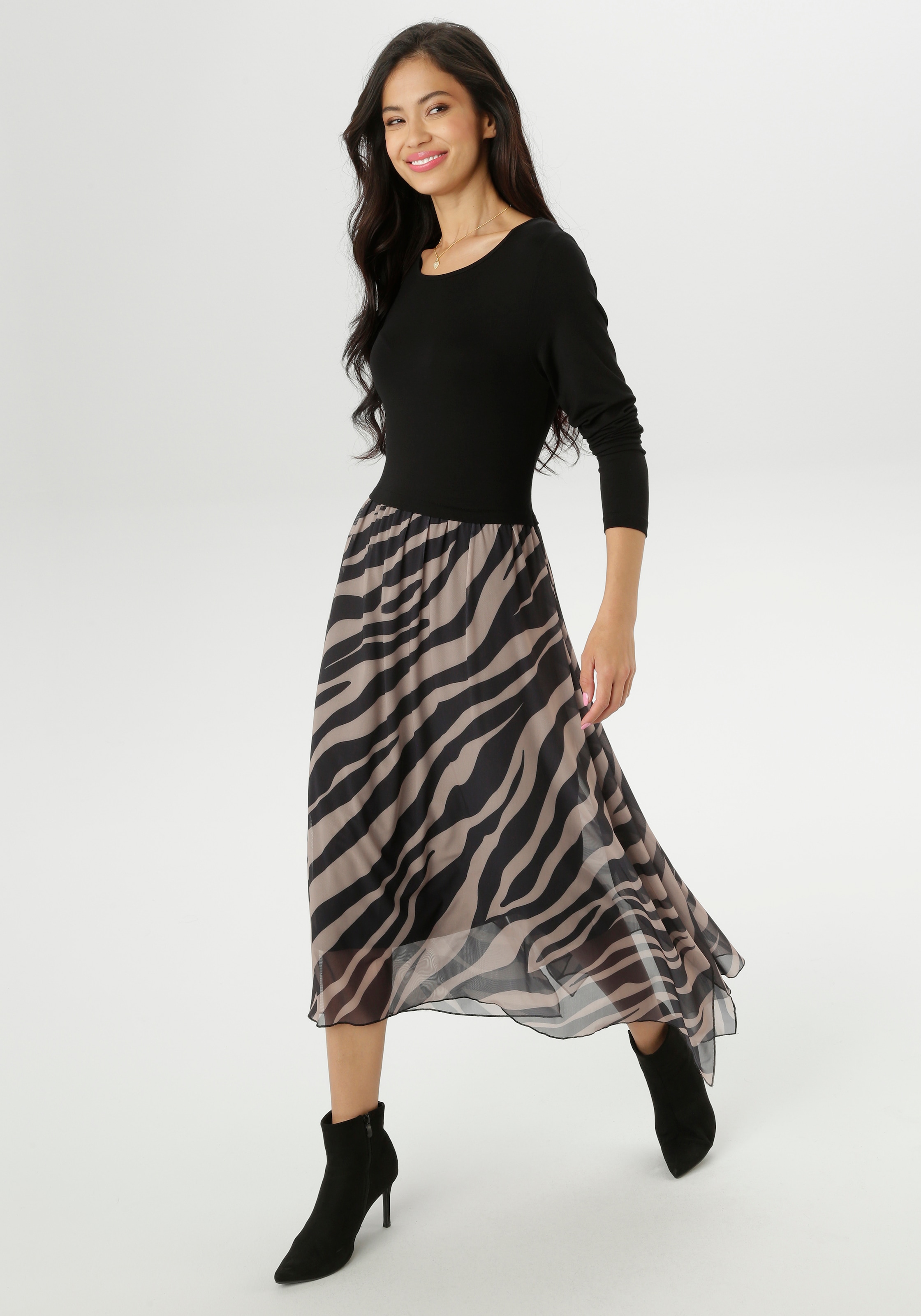 Aniston SELECTED Jerseykleid, im Materialmix mit trendigen Animalprint - NEUE KOLLEKTION