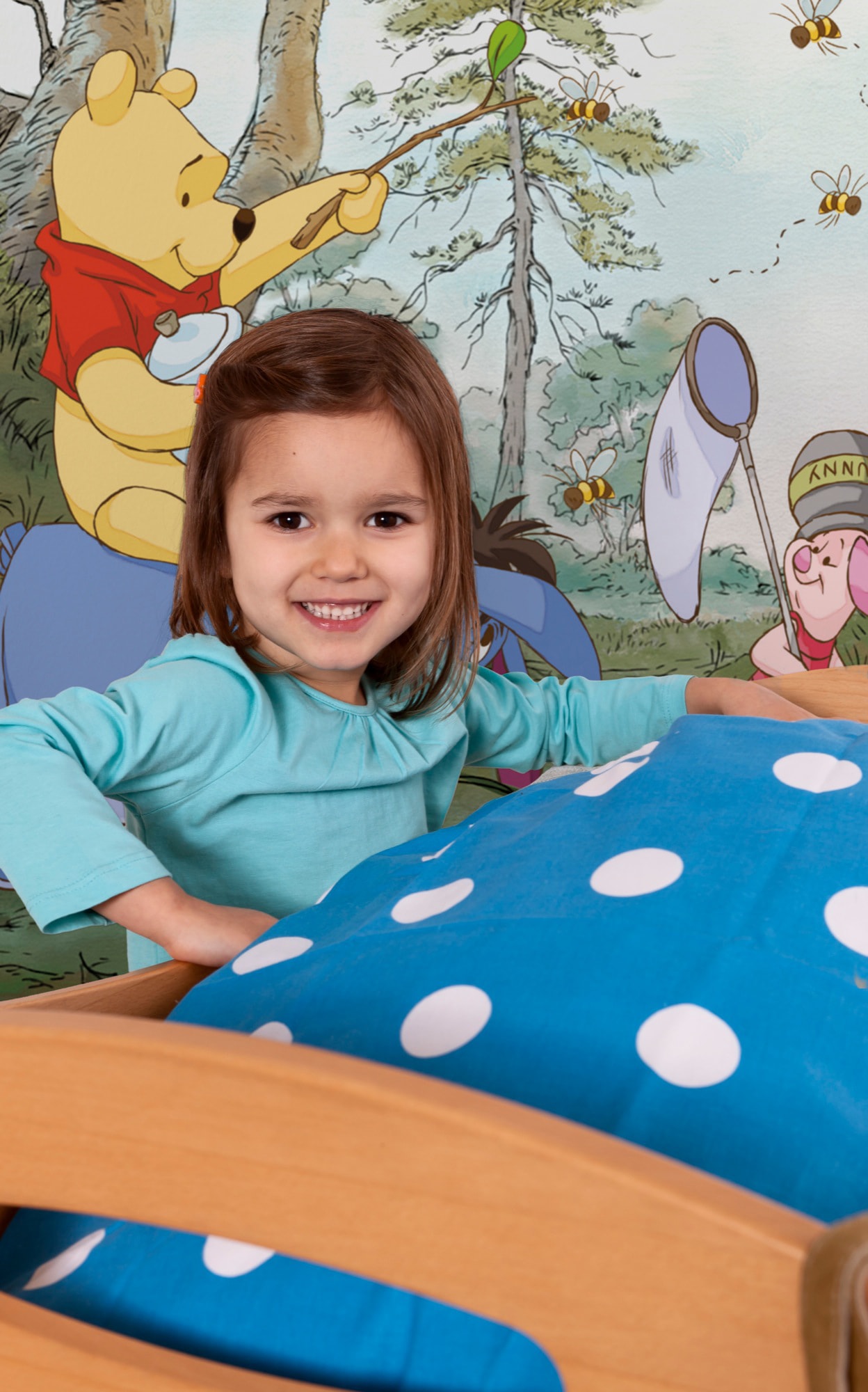 Komar Fototapete »Pooh's House - Grösse 368 x 127 cm«, bedruckt, Kinderzimmer