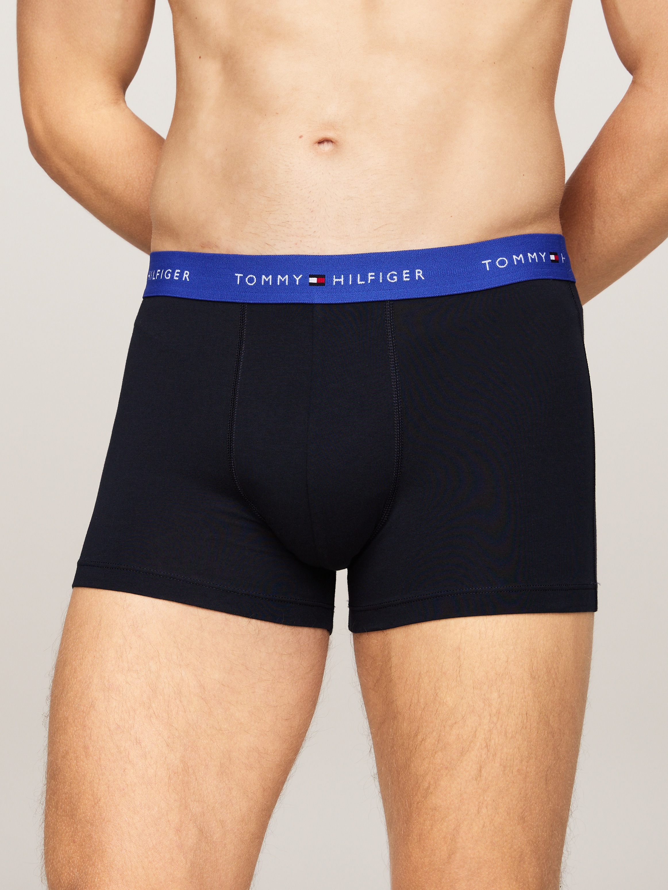 Tommy Hilfiger Underwear Trunk »TRUNK 3 PACK« 3 Stk. mit kontrastfarbenem Logobund