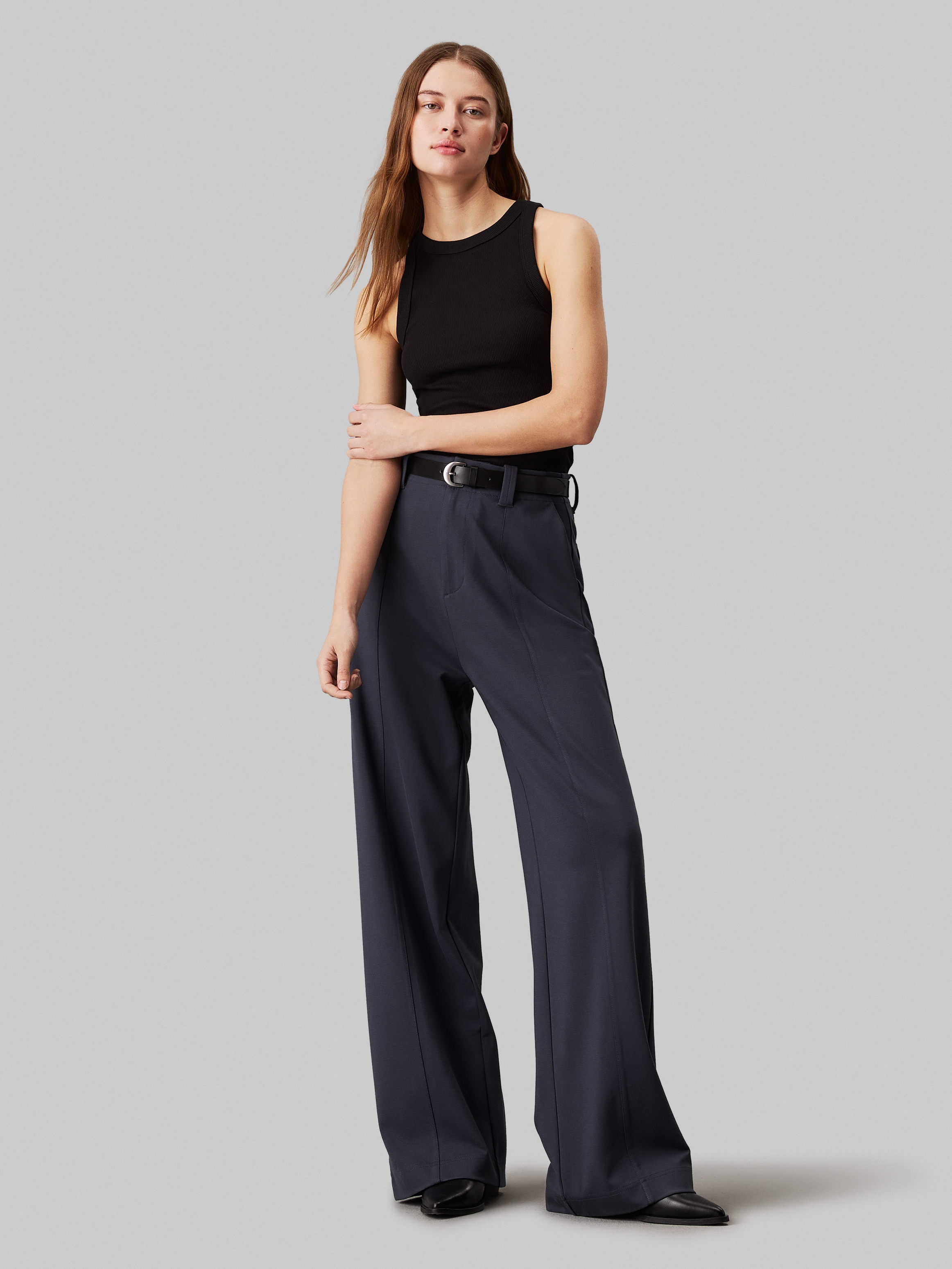 Calvin Klein Jeans Bügelfaltenhose »LOOSE MILANO PANT«, mit Logopatch