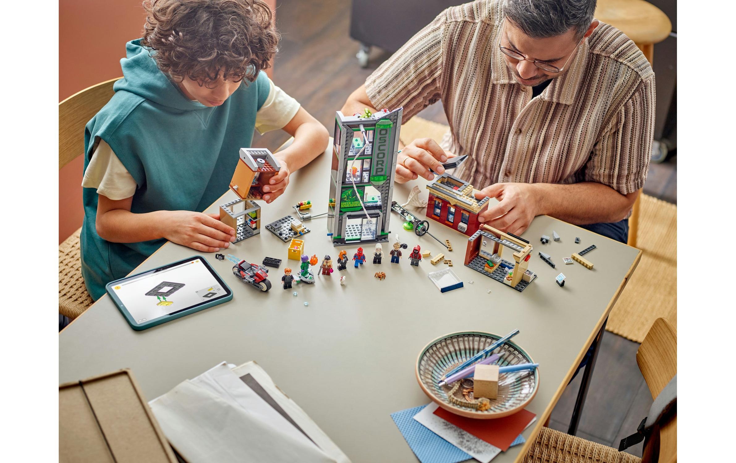 LEGO® Spielbausteine »LEGO® Marvel Spider-Man vs. Oscorp 76324«, (808 St.)