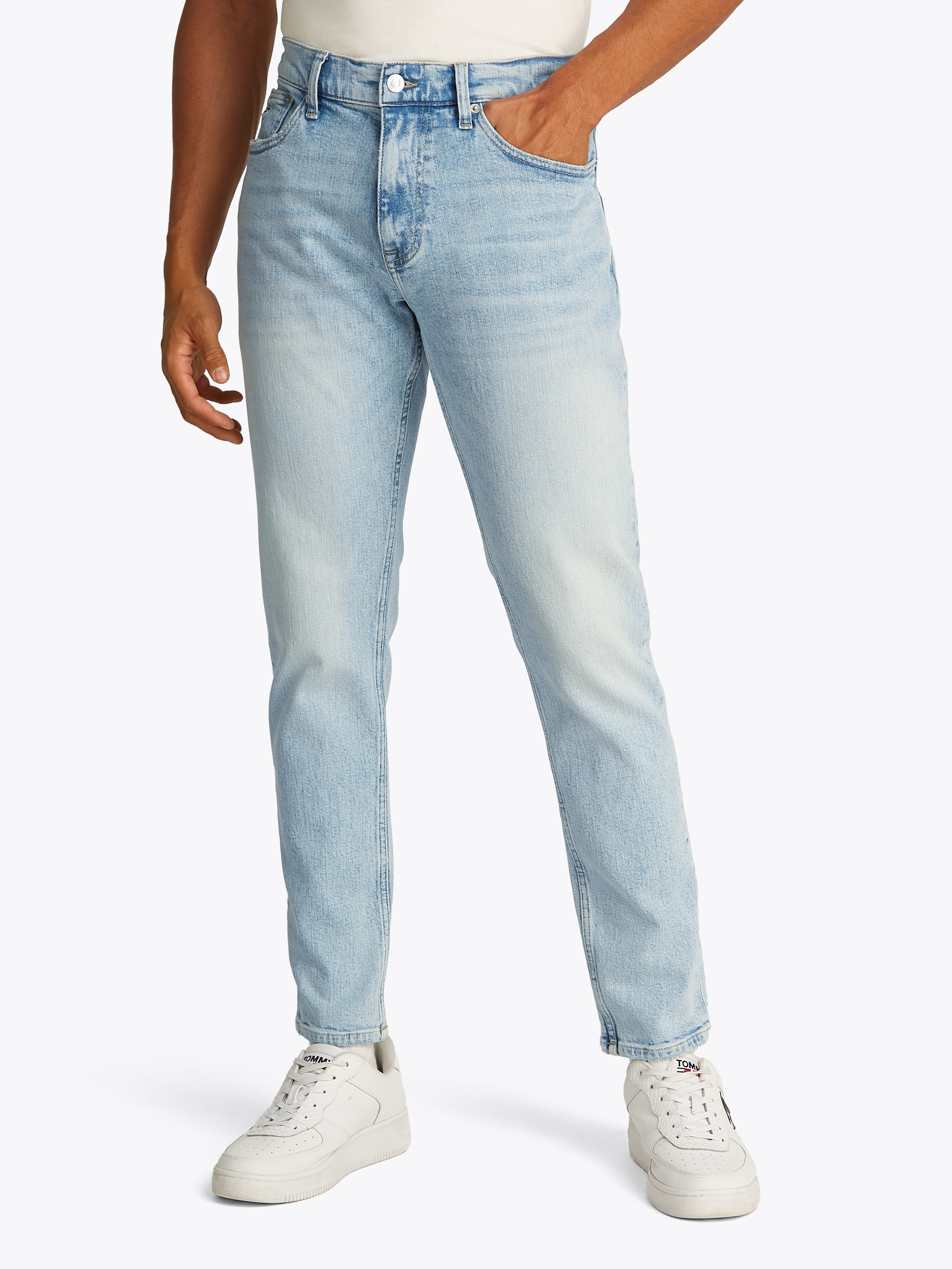 Tommy Jeans Slim-fit-Jeans »Austin Slim Tapered« zum Knöchel hin schmaler werdende Jeans mit mittlerer Leibhöhe