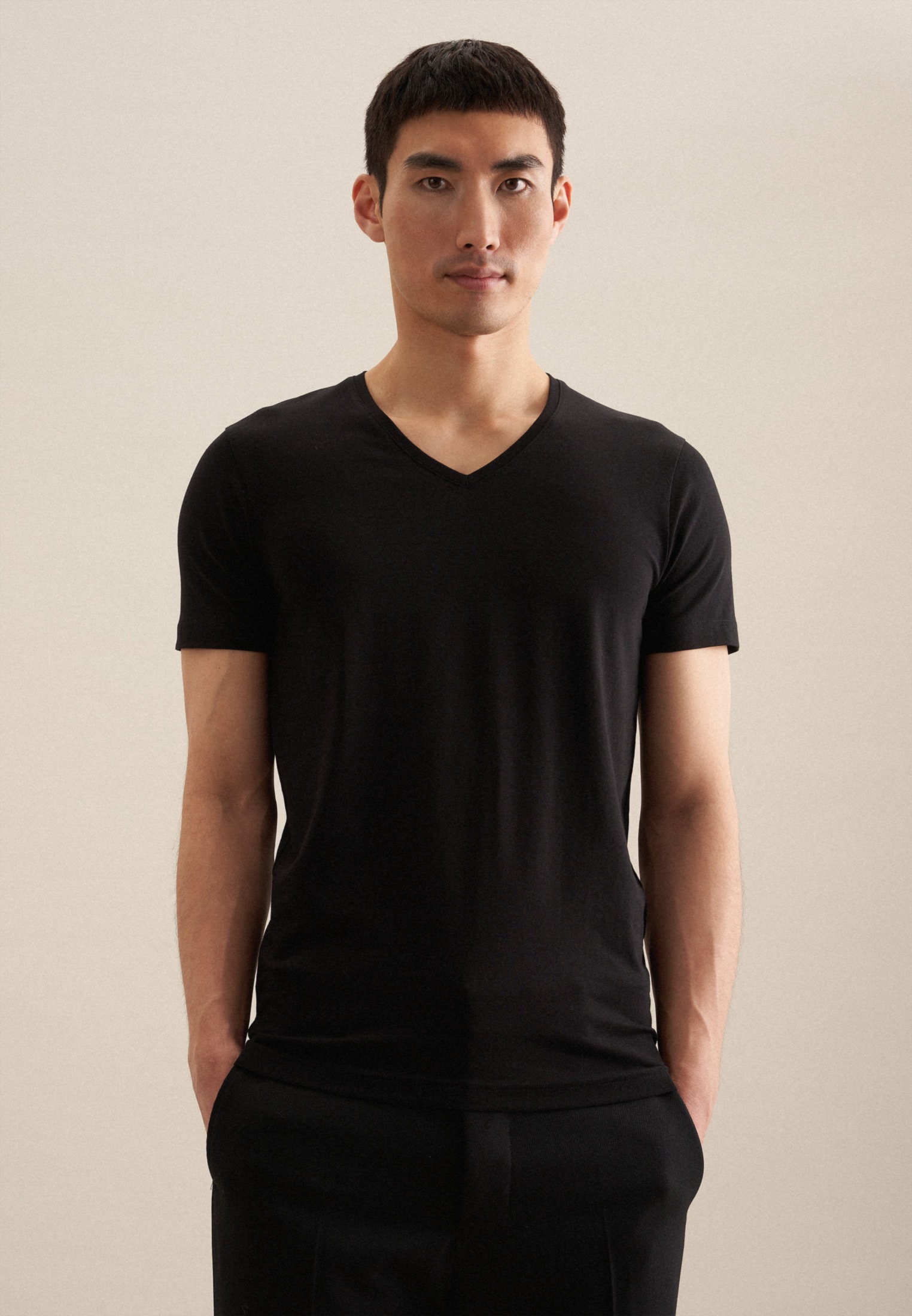 T-Shirt »Schwarze Rose«, Kurzarm V-Neck Uni