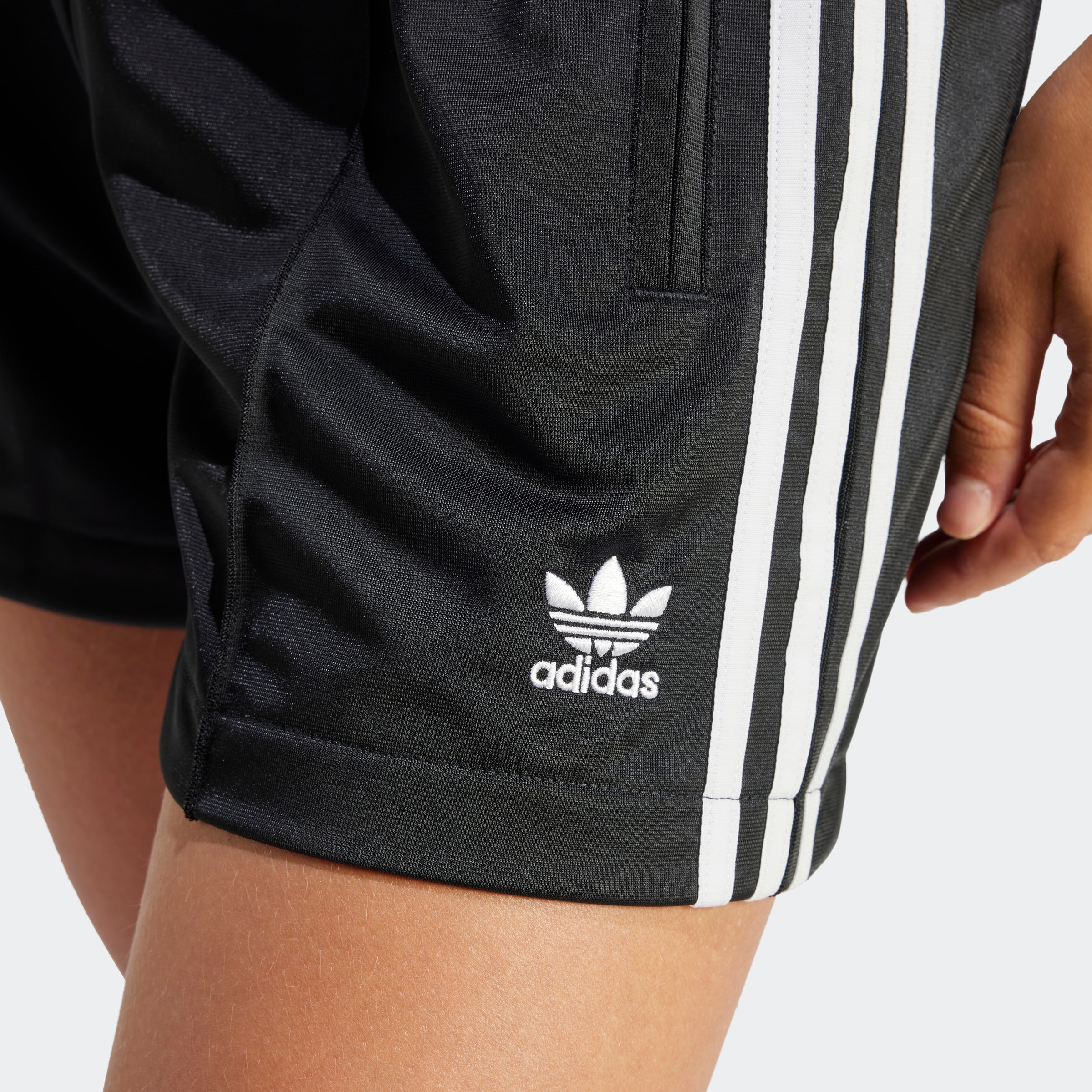 adidas Originals Shorts »FIREBIRD SHORT«, (1 tlg.)