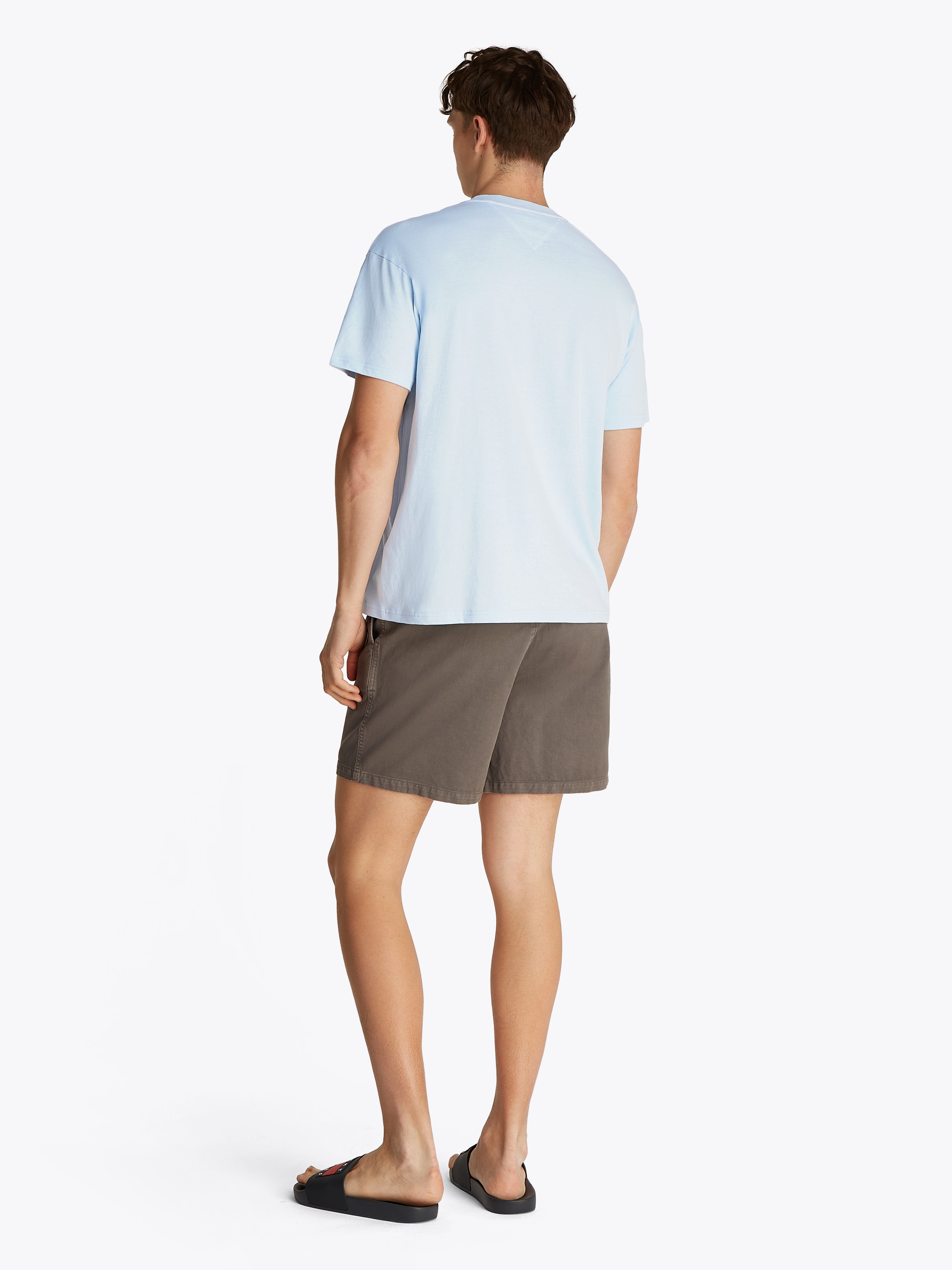 Tommy Jeans T-Shirt »TJM RLX ARCH SAILING SS TEE EXT«, mit grossem, mehrfarbigen Print auf der Brust