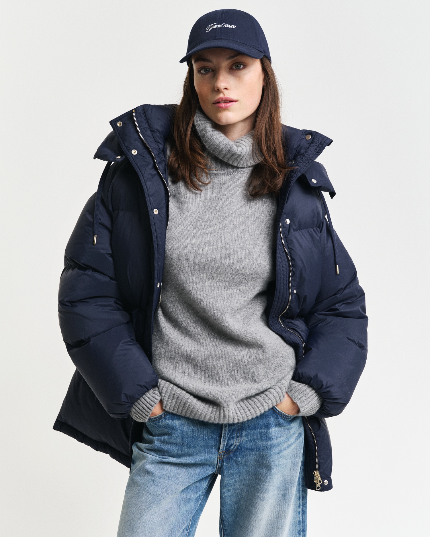 Gant Steppjacke »MID LENGTH DOWN JACKET«, mit Kapuze, mit 2-Wege-Reissverschluss