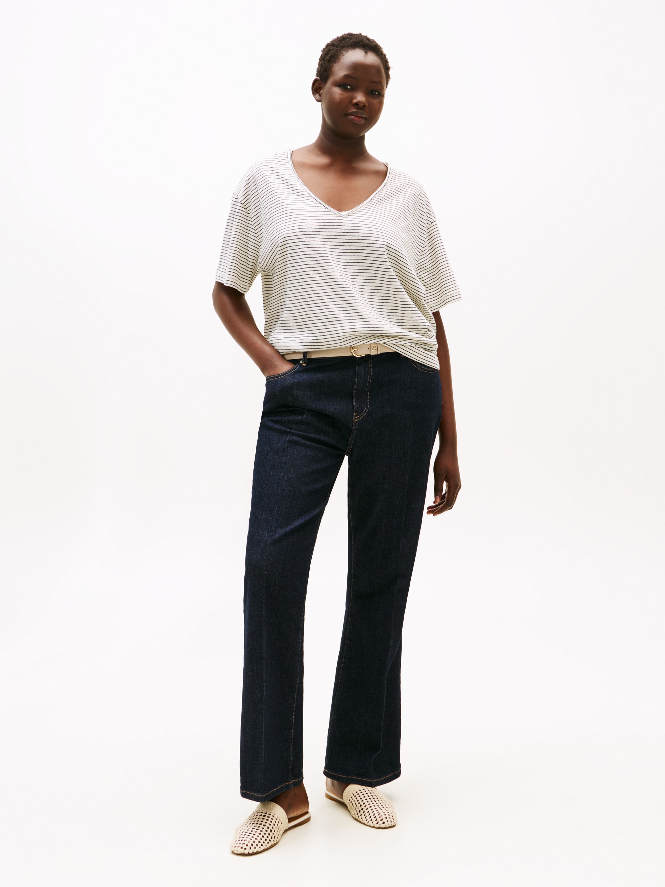 Tommy Hilfiger Curve V-Shirt »CRV MODERN CO LINEN V-NK SS«, in Grossen Grössen