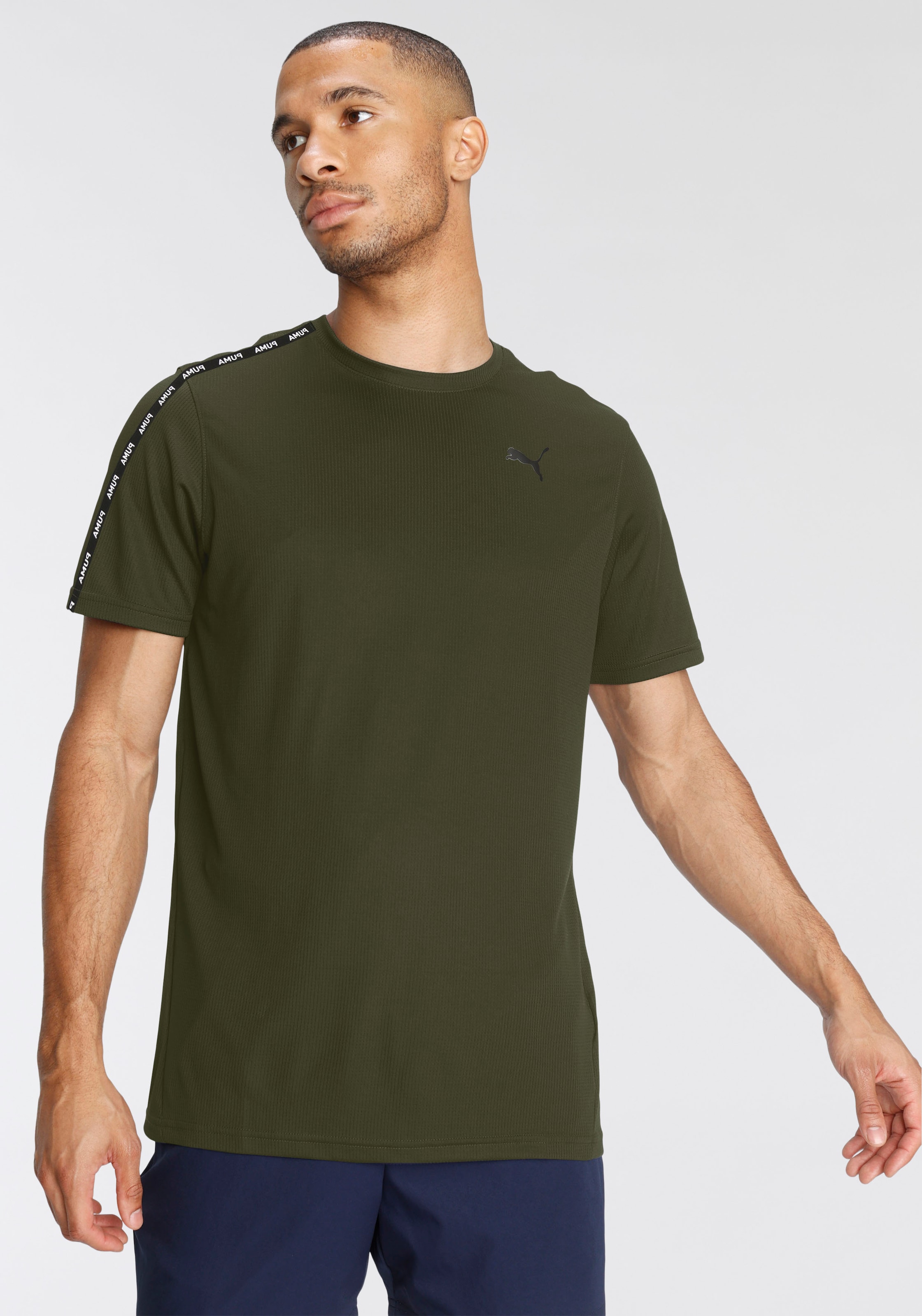 PUMA Trainingsshirt »ESSENTIALS TAPED TEE« regular fit, mit DryCELL-Technologie, atmungsaktiv