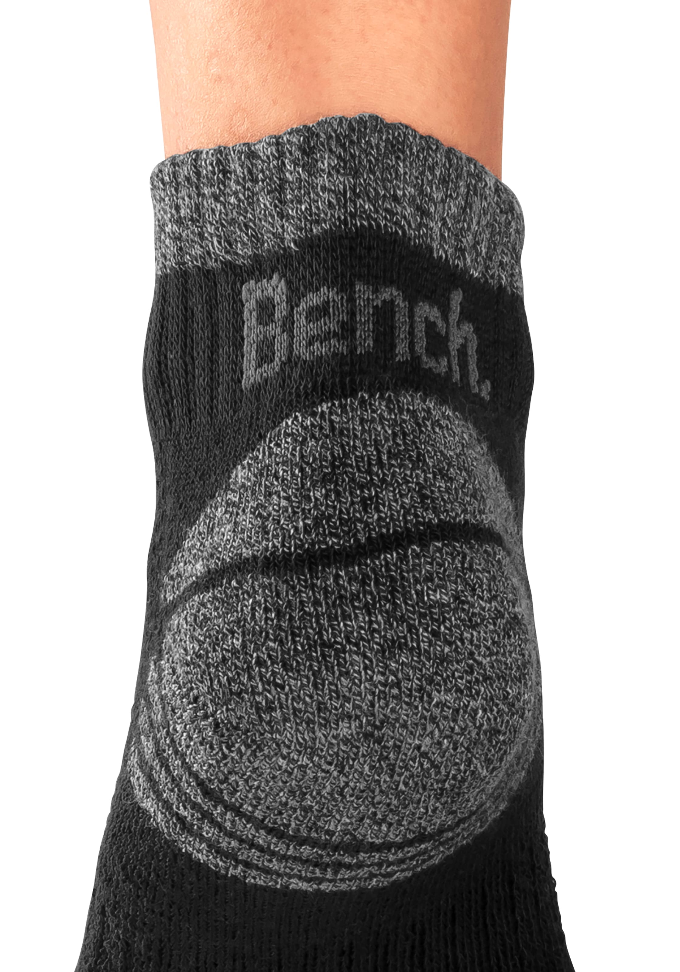 Bench. Kurzsocken, (Packung, 3 Paar), mit Mittelfussgummi und Pikee