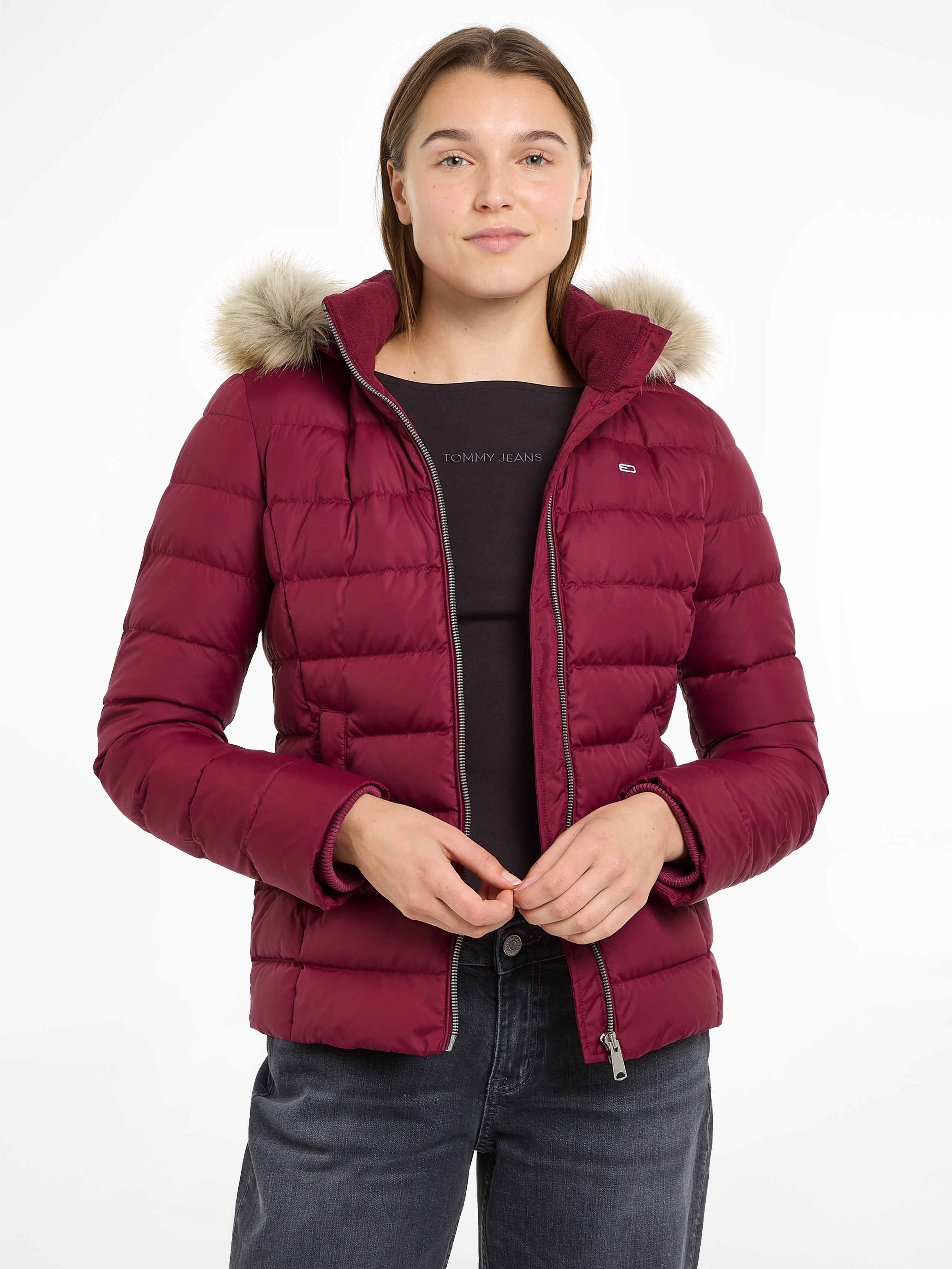 Tommy Jeans Steppjacke »TJW BASIC HOODED DOWN JACKET EXT« mit Kapuze mit Logostickerei