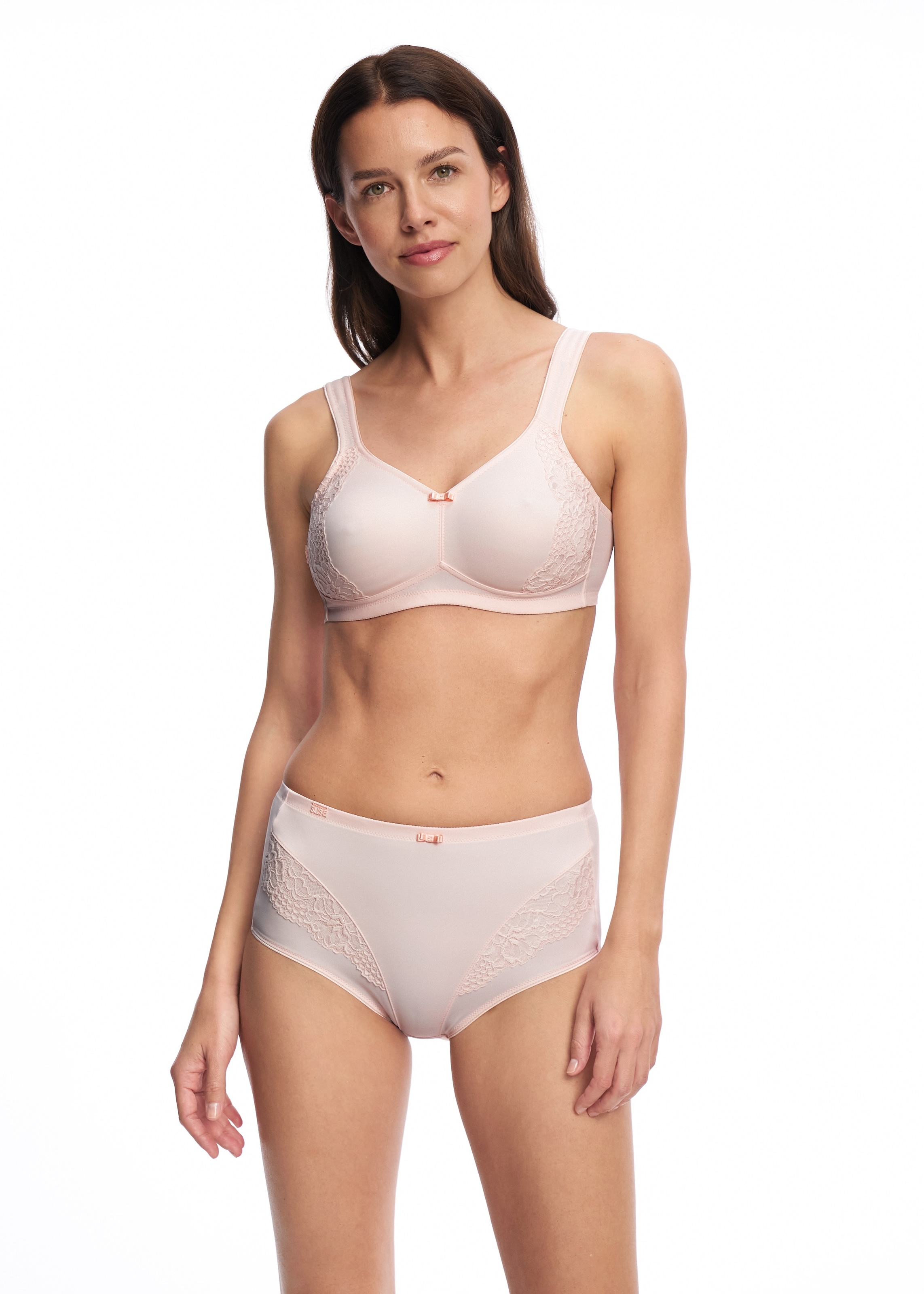Susa Minimizer-BH »London« vorgeformte Cups, Spitze, blickdicht, elastisch