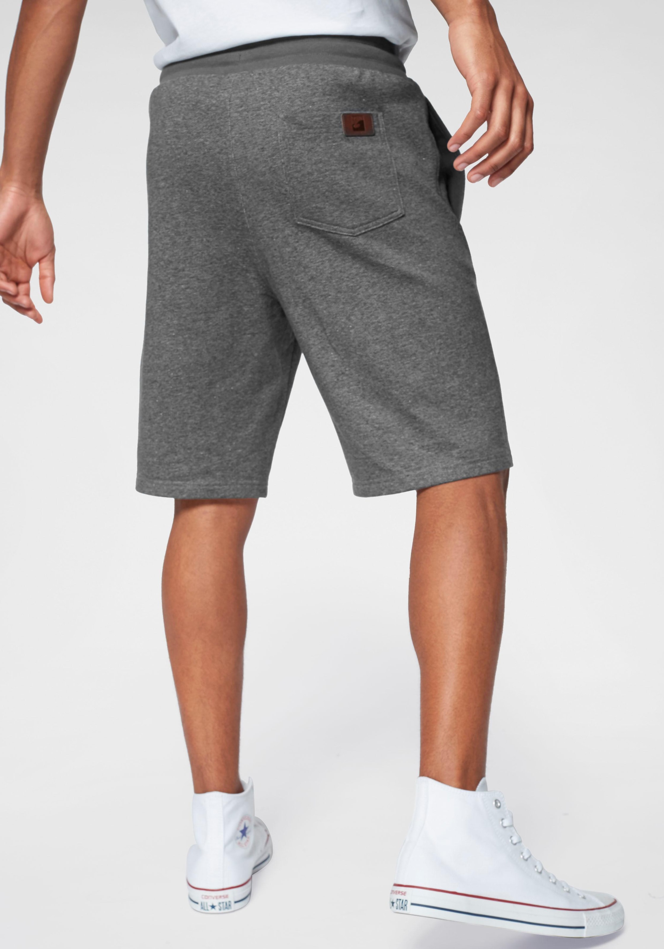 Ocean Sportswear Sweatshorts »Athleisure Sweat Shorts - Relax Fit«, Elastischer Hosenbund mit Kordelzug