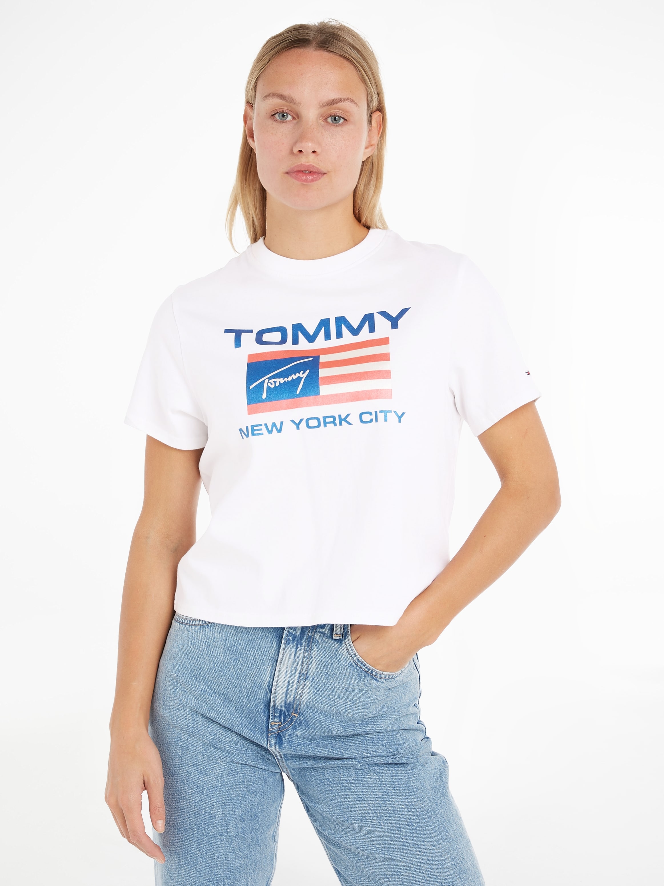Tommy online MODERN shoppen Schweiz CLS mit der TEE«, Brust auf Jeans bei T-Shirt »TJW Labeldruck PREP FLAG Jelmoli-Versand
