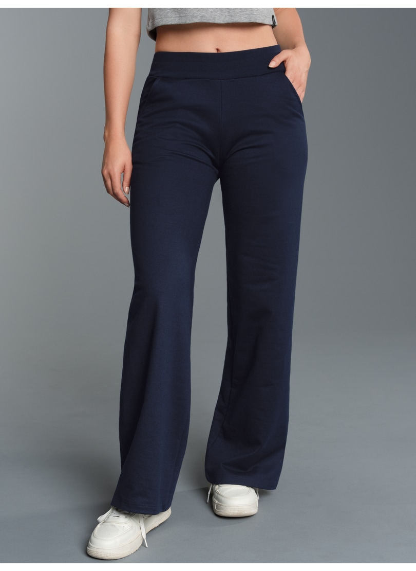 Trigema Jerseyhose »TRIGEMA Jogginghose mit weitem Bein«