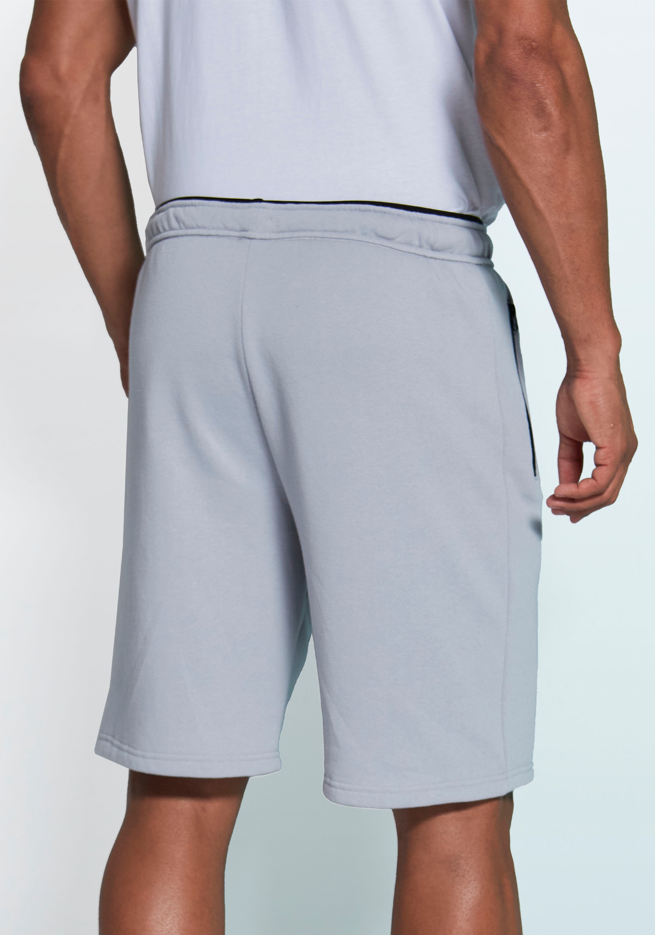 John Devin Sweatshorts, seitliche Taschen mit schwarzem Reissverschluss