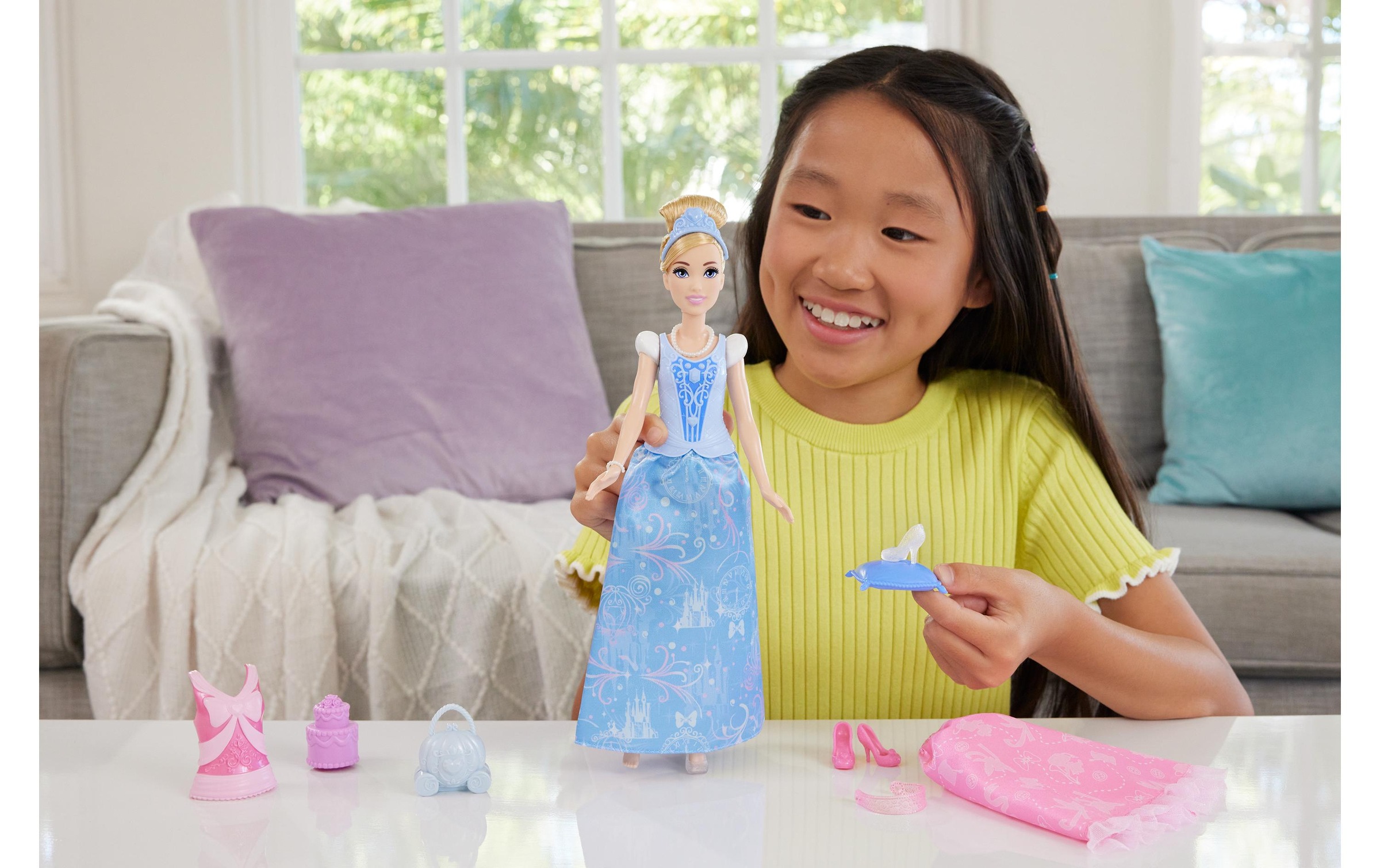 Disney Princess Anziehpuppe »2-in-1-Geschichten Cinderella-Modepuppe«