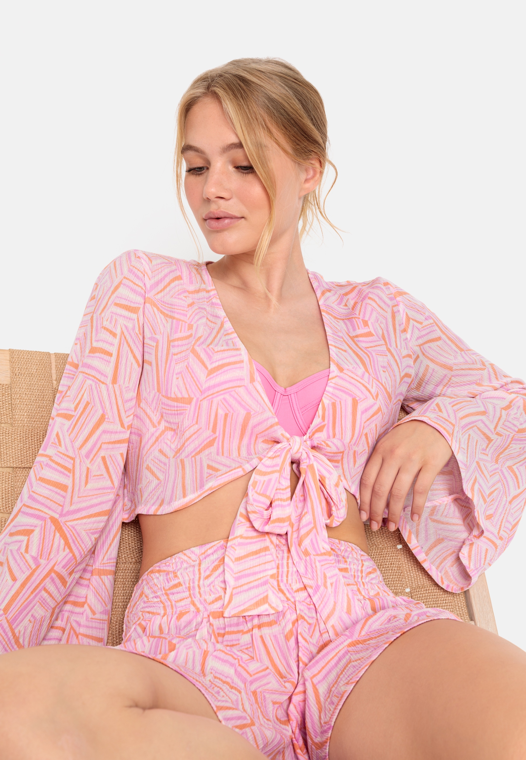 LSCN by LASCANA Crepebluse Set, und Shorts
