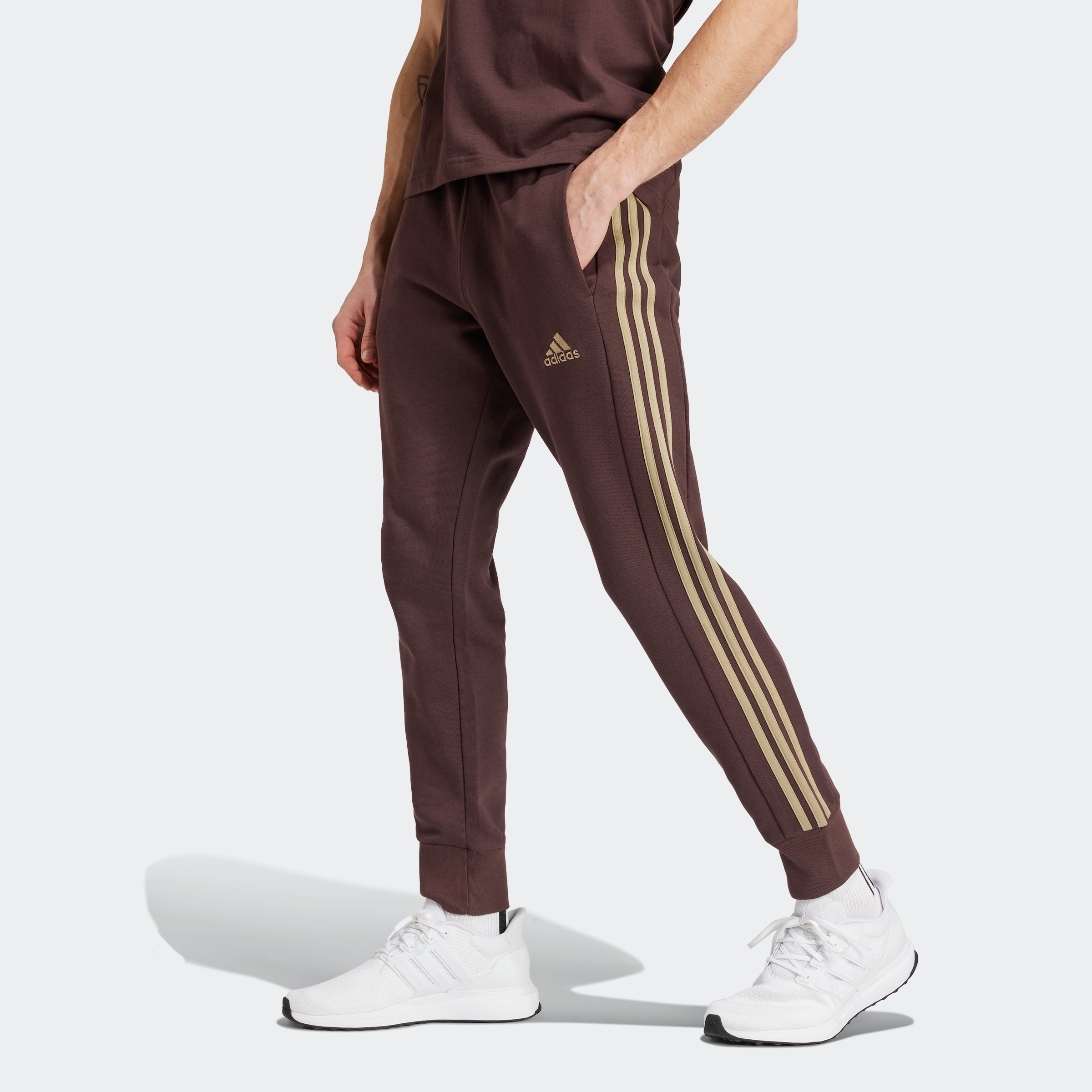 adidas Sportswear Sporthose »ESSENTIALS FRENCH TERRY TAPERED CUFF 3STREIFEN HOSE«, (1 tlg.)