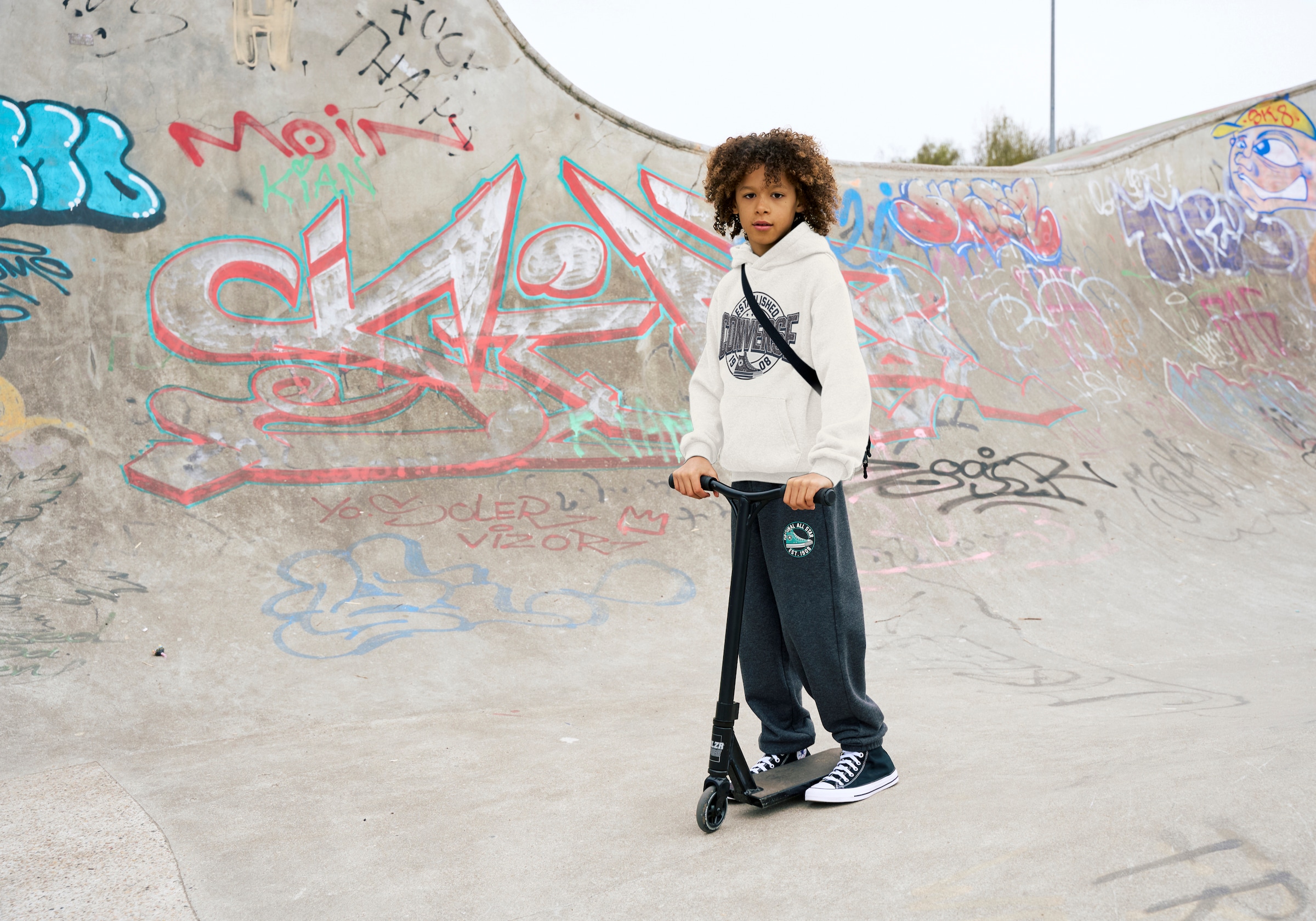 Converse Kapuzensweatshirt »CNVB HERITAGE EST CNV PO HOODY«, (1 tlg.)