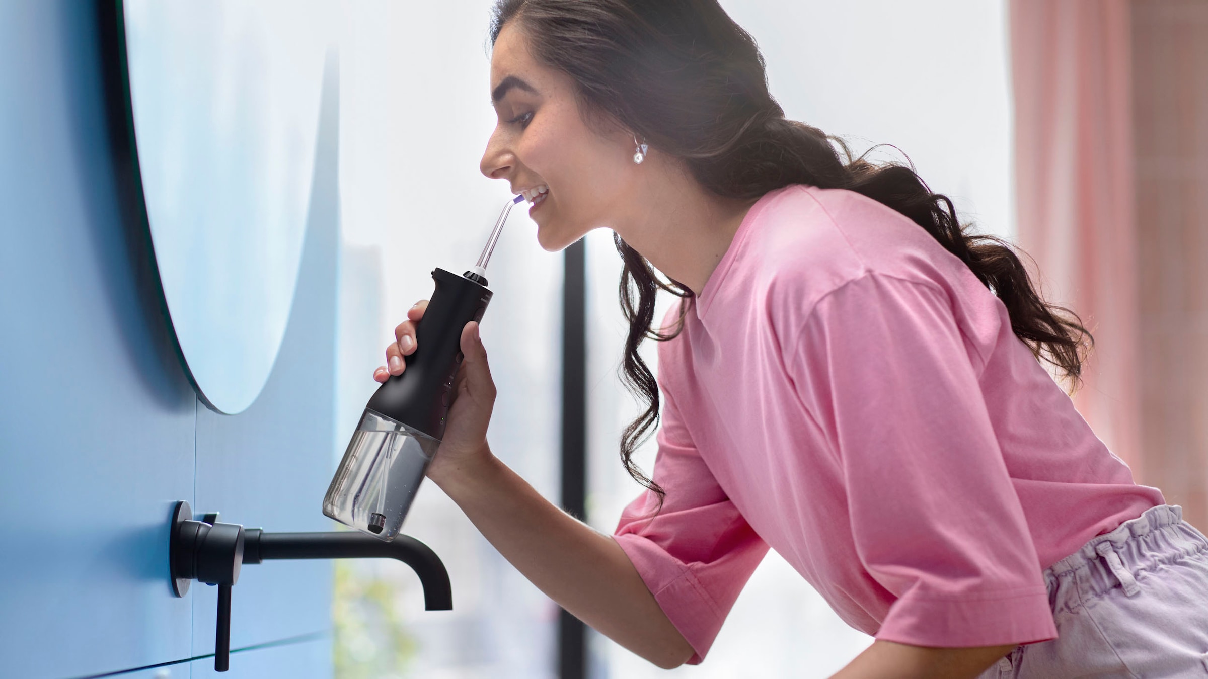 Philips Sonicare Munddusche »kabelloser Power Flosser 3000 HX3826«, 2 St. Aufsätze, Quad Stream-Technologie, 2 Modi für die Reinigung, 3 Intensitätsstufen