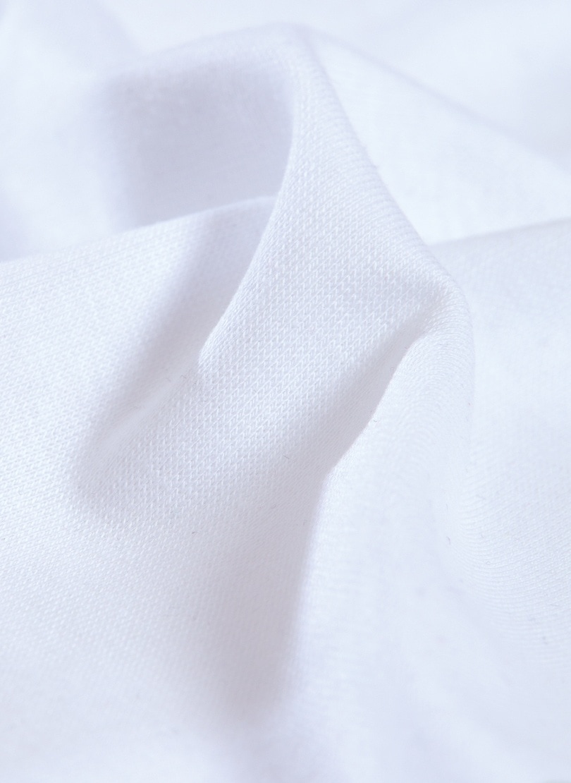 Trigema T-Shirt »TRIGEMA V-Shirt aus Baumwolle/Elastan«