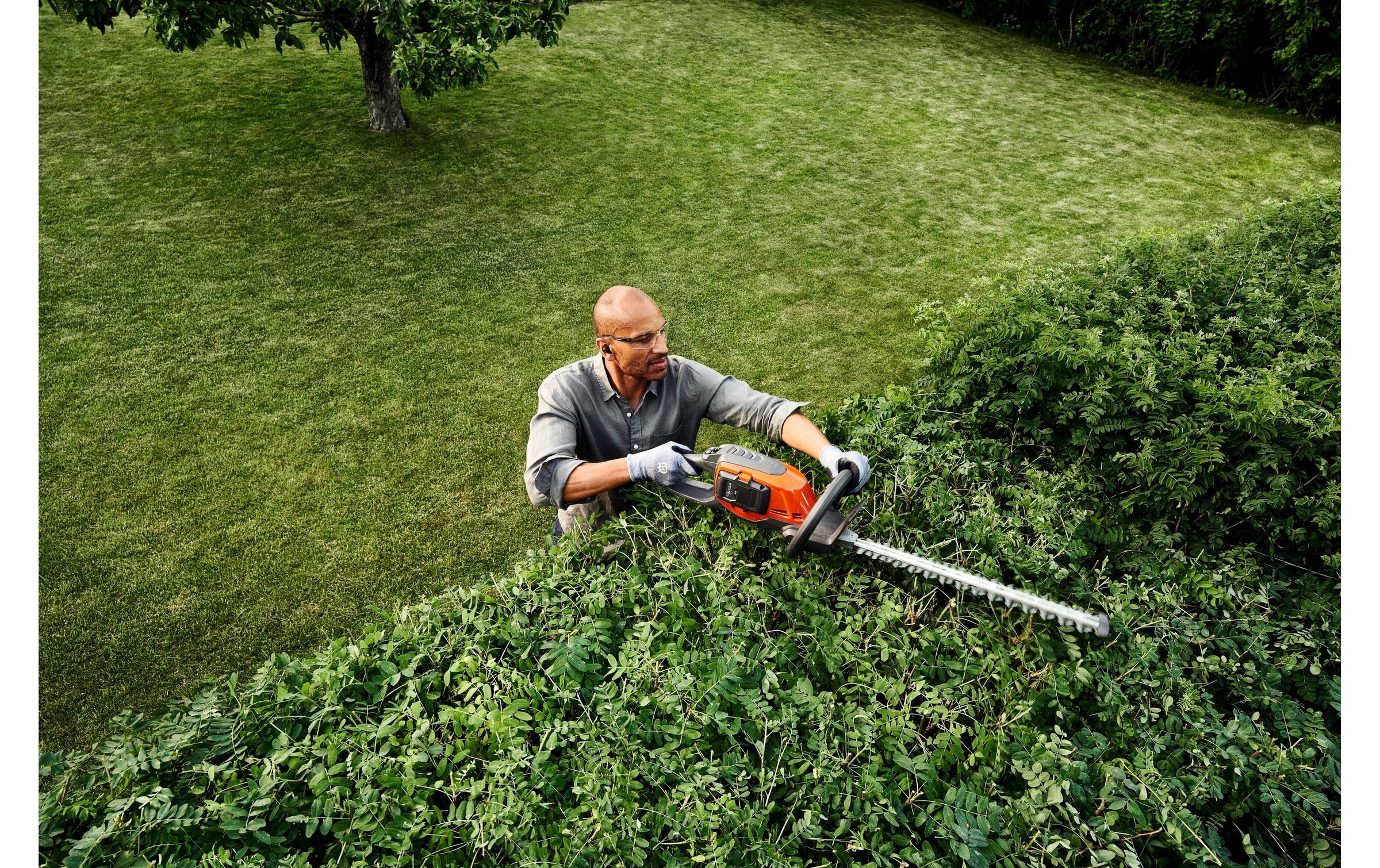 Husqvarna Akku-Heckenschere »215iHD45 Kit, 2.0 Ah«