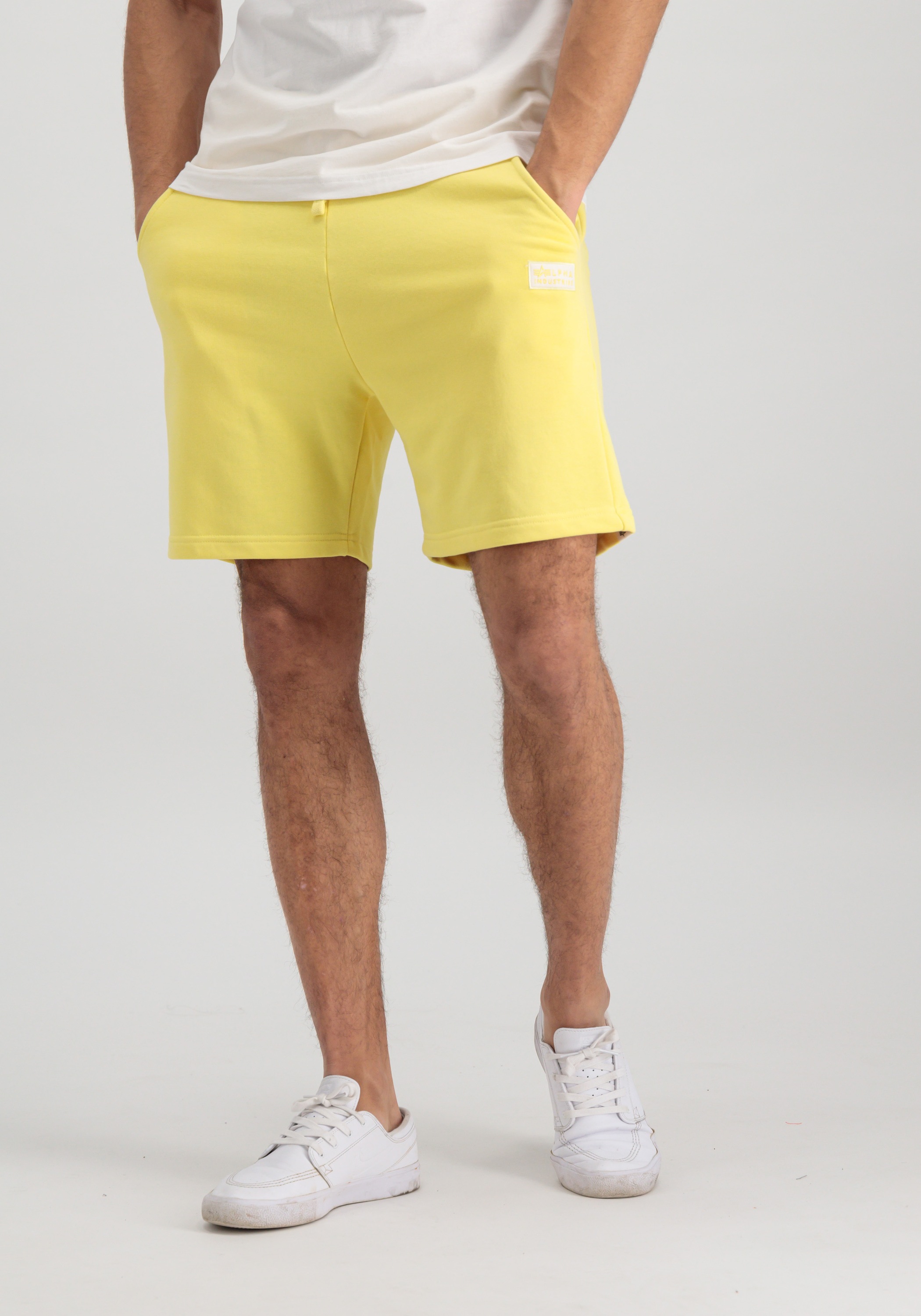 Alpha Industries Sweatshorts »Organics Jogger Short«