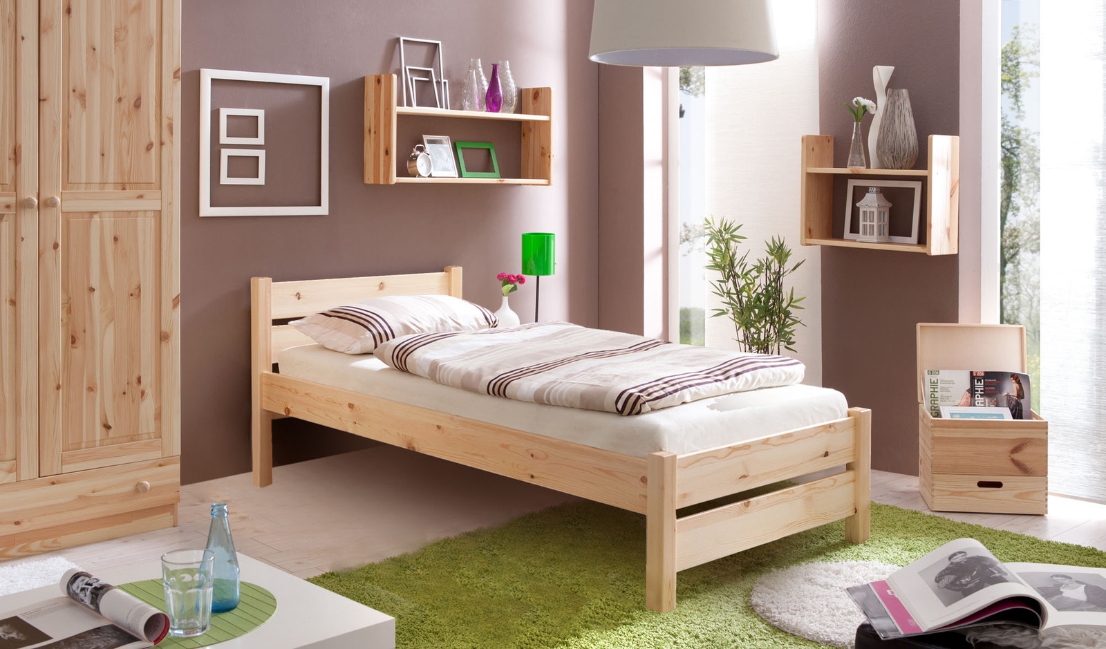 Ticaa Massivholzbett »Bora«, ideal fürs Kinder- und Jugendzimmer, inklusive Rollrost