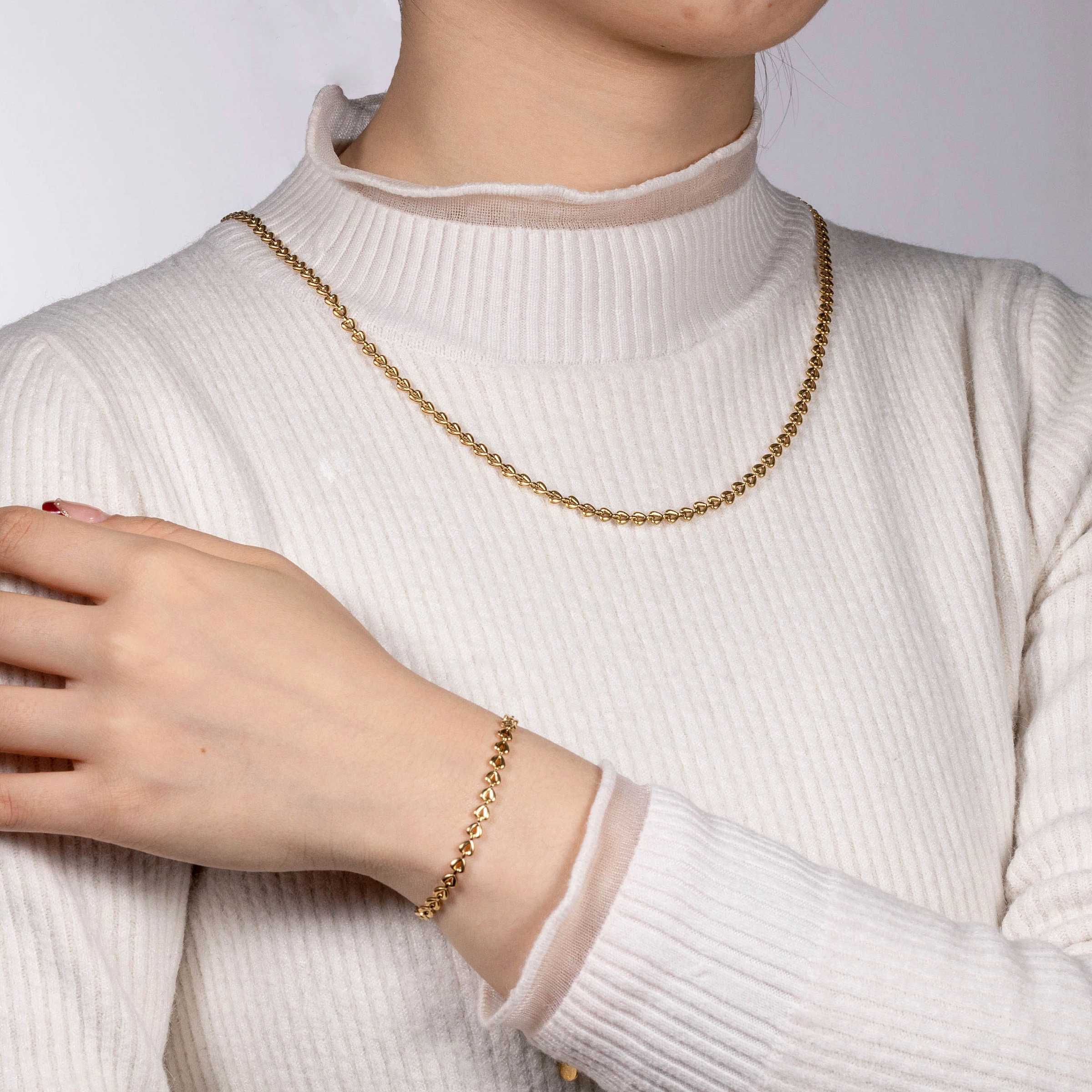 Firetti Edelstahlkette »Schmuck Geschenk Armband Kette Fusskette Bauchkette Herzen«, in verschiedenen Längen erhältlich