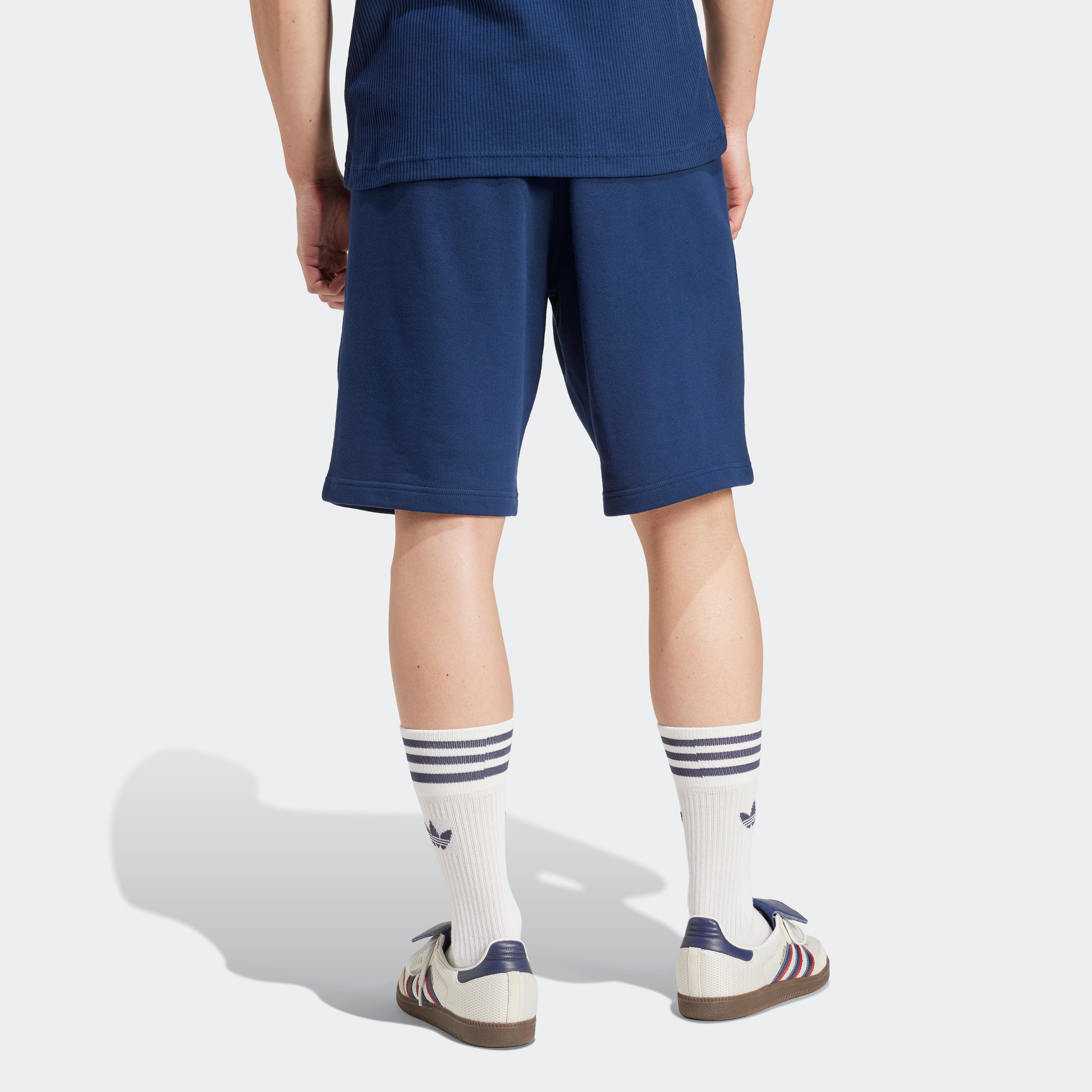 adidas Originals Shorts »ESS SHO«, (1 tlg.)