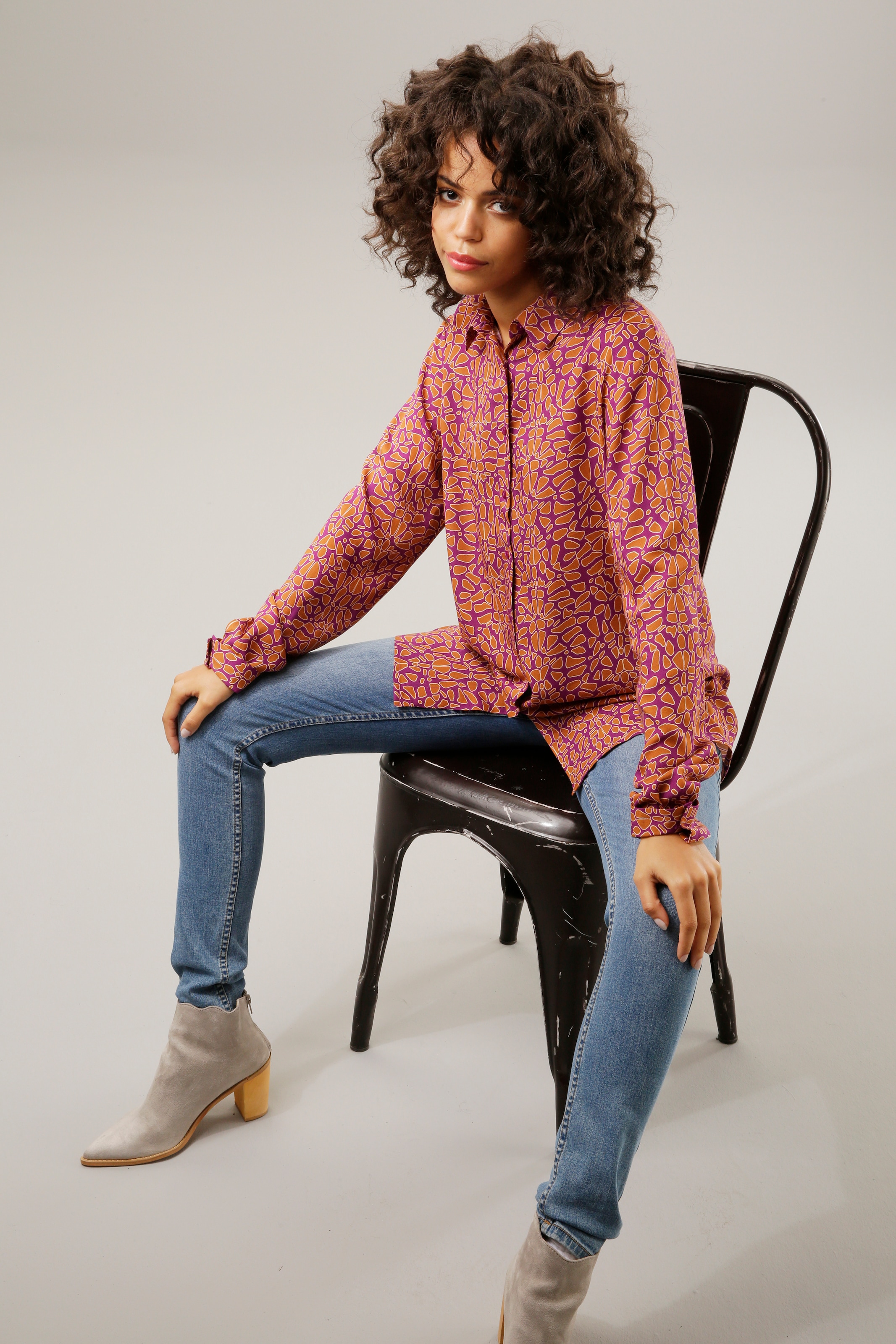 Aniston CASUAL Hemdbluse, mit trendfarbenem, graphischem Druck online  kaufen | Jelmoli-Versand