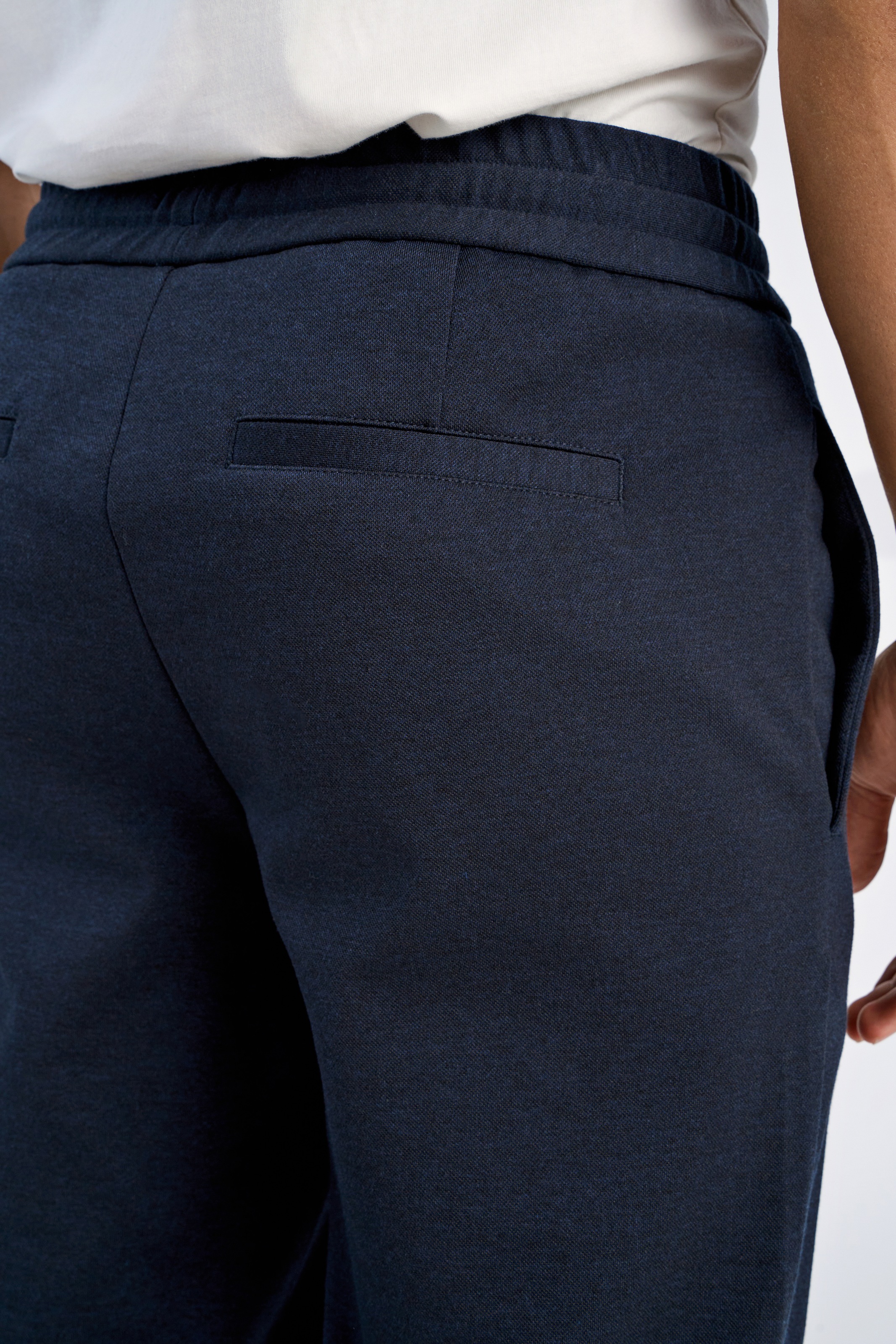 LINDBERGH Jogginghose, mit elastischem Bund mit Kordelzug