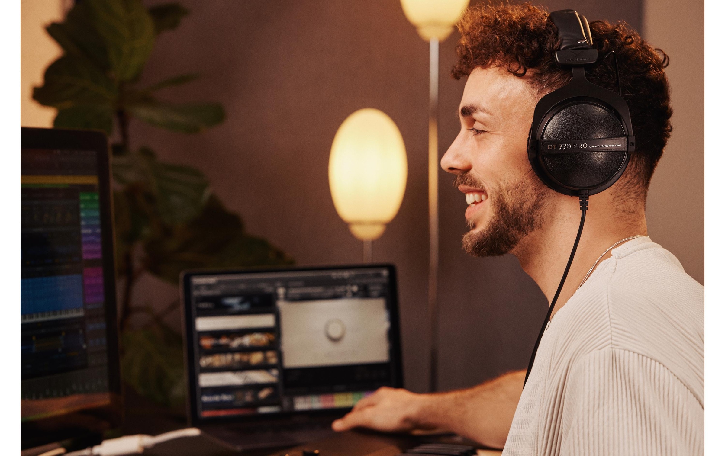 beyerdynamic Over-Ear-Kopfhörer »DT 770 Pro Black 80 Ω«