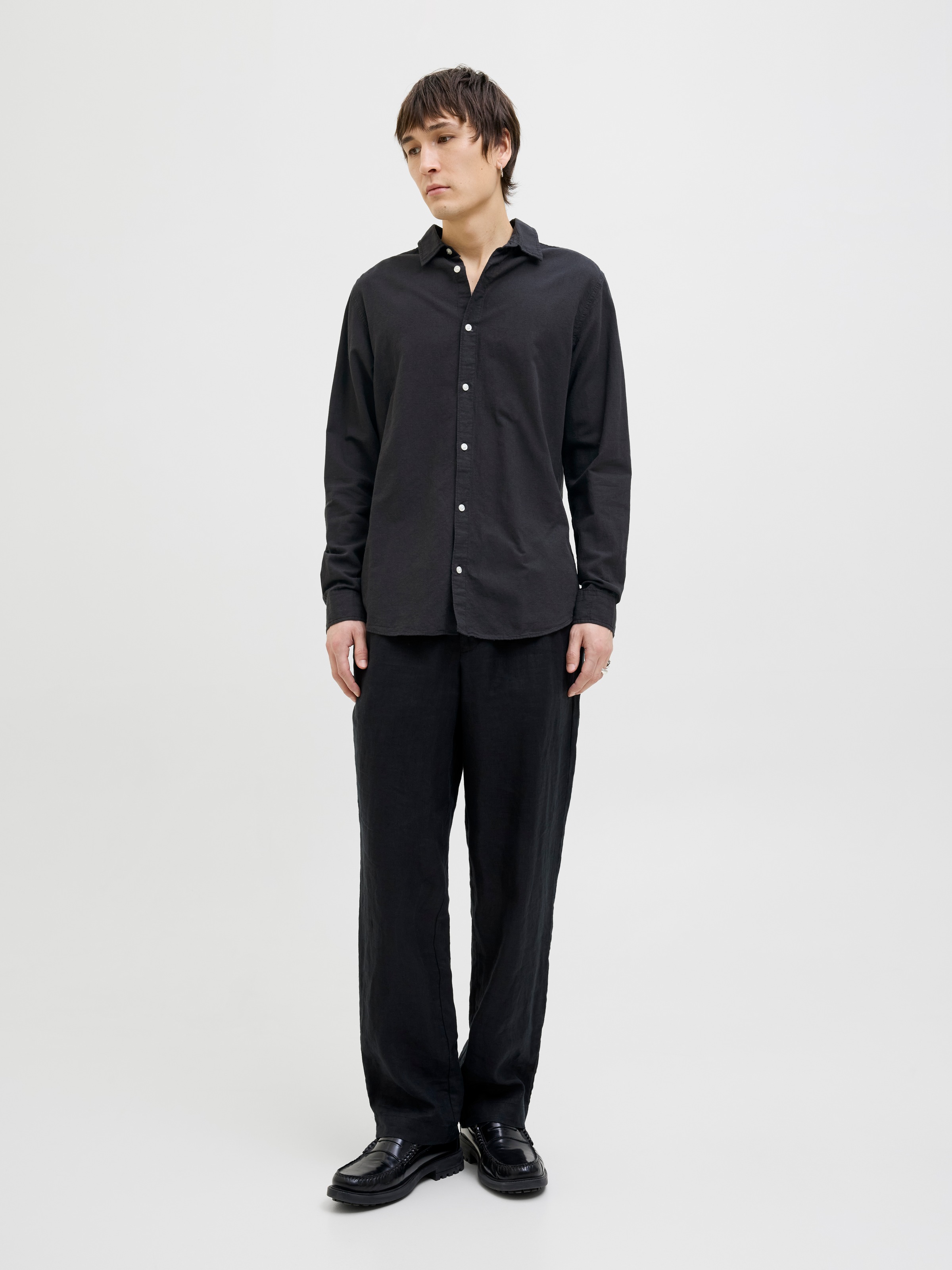 Jack & Jones Langarmhemd »JJEBREEZE SHIRT LS SN«, mit Hemdkragen