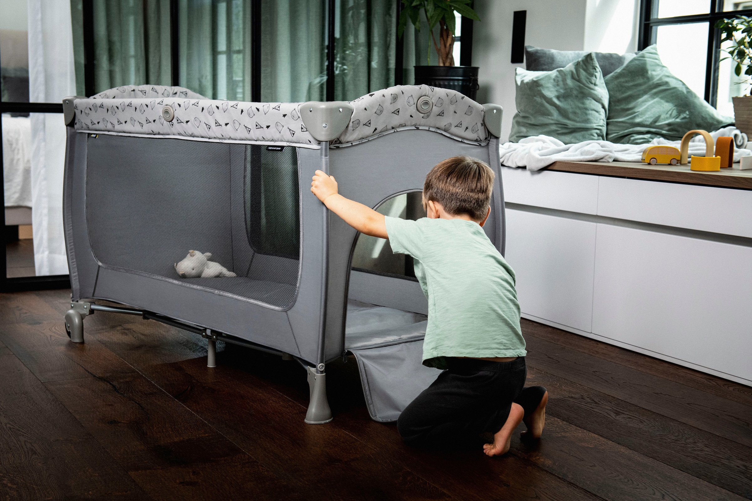 Hauck Baby-Reisebett »Sleep N Play, nordic grey«, (6 tlg.), inkl. Transporttasche