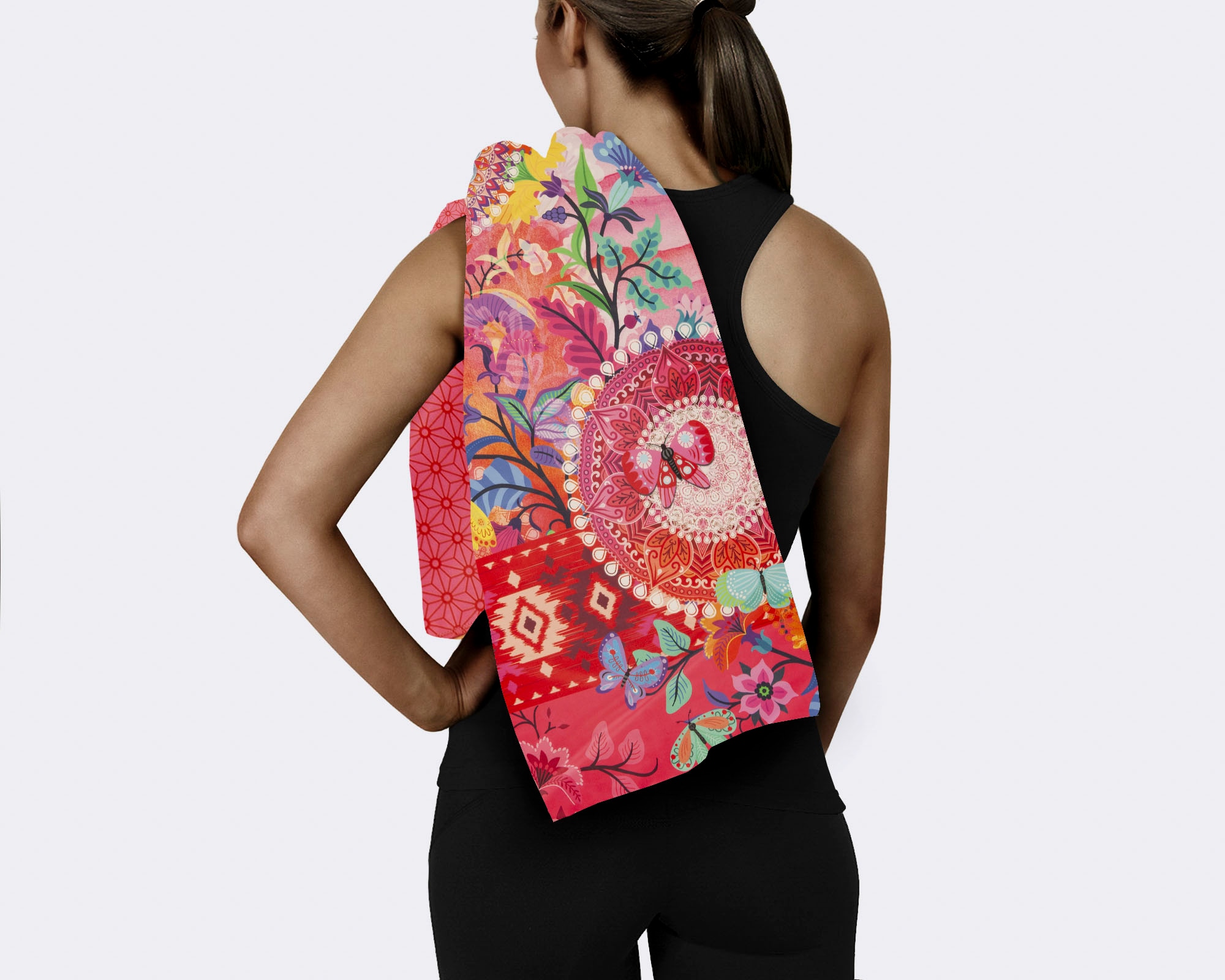 hip Sporthandtuch »Giselah«, (Packung, 1 St., 1 Handtuch 50 x 100 cm), Mikrofaser, 50x100, Schnelltrocknend, Reise, Sport, Wendeoptik, Bunt