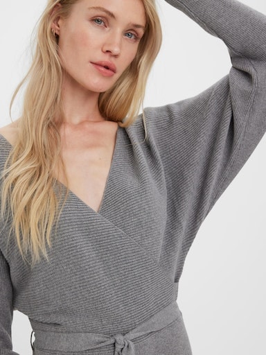 Vero Moda Strickkleid »VMHOLLYREM LS V-NECK DRESS GA NOOS«