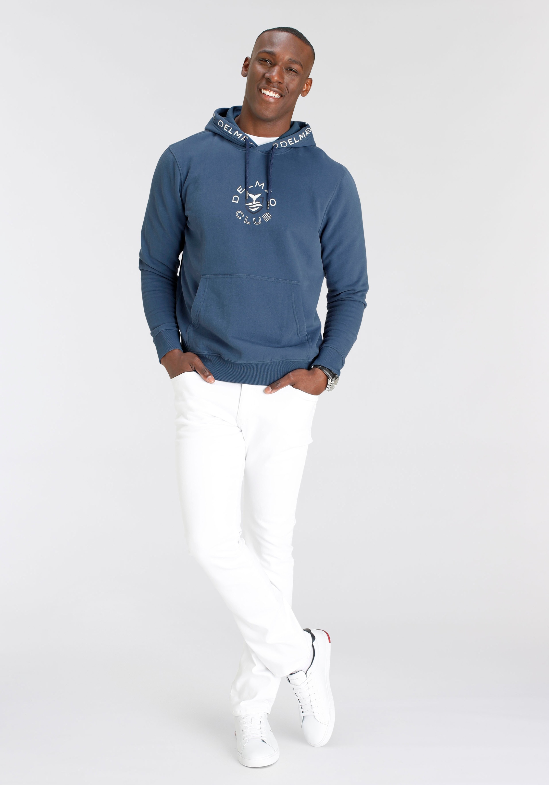 DELMAO Kapuzensweatshirt, mit Print-NEUE Jelmoli-Versand kaufen | online MARKE
