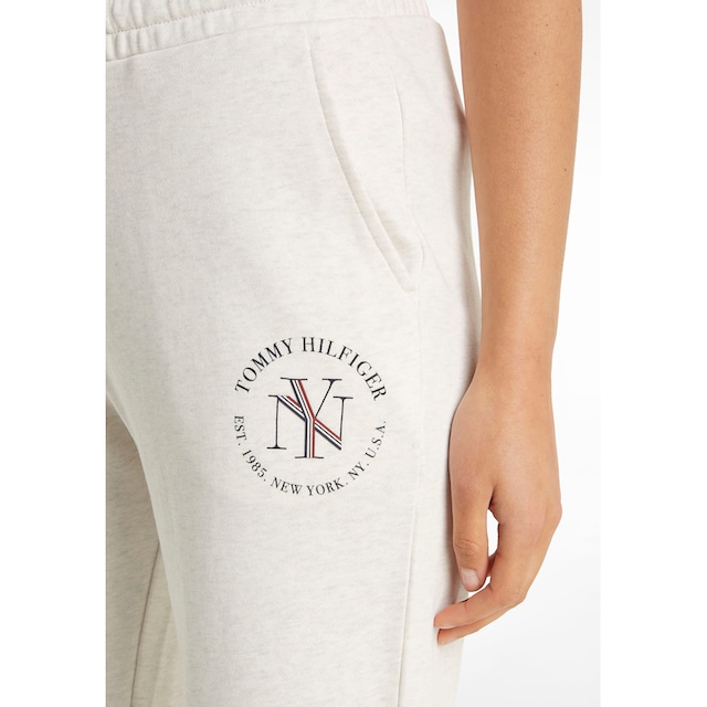 Tommy Hilfiger Sweatpants »TAPERED NYC ROUNDALL SWEATPANTS«, mit Tommy  Hilfiger Markenlabel online kaufen | Jelmoli-Versand