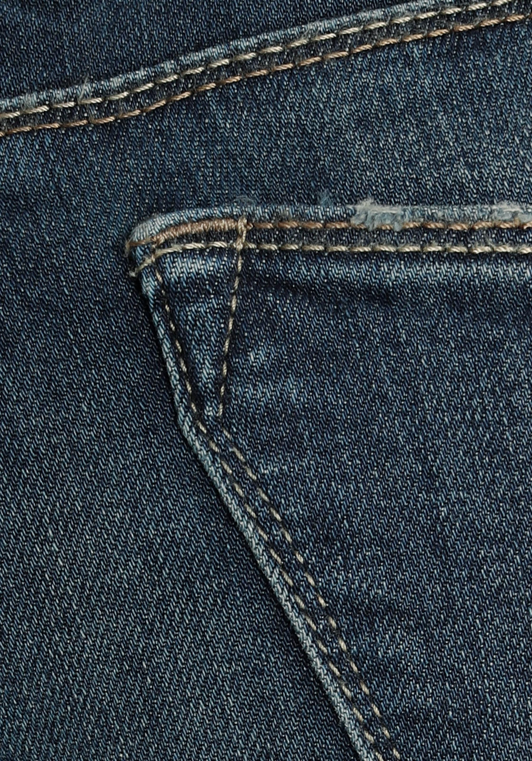 Herrlicher in Powerstretch«, kaufen online Slim-fit-Jeans Länge Jelmoli-Versand 7/8 Cropped | »BABY Denim